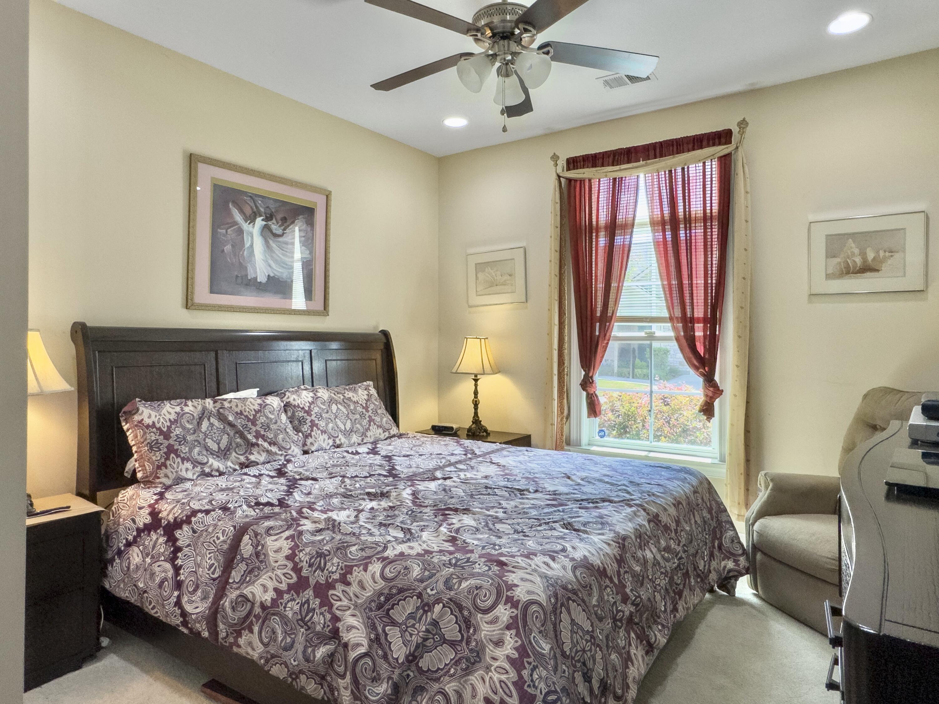 222 Village Stone Circle, Summerville