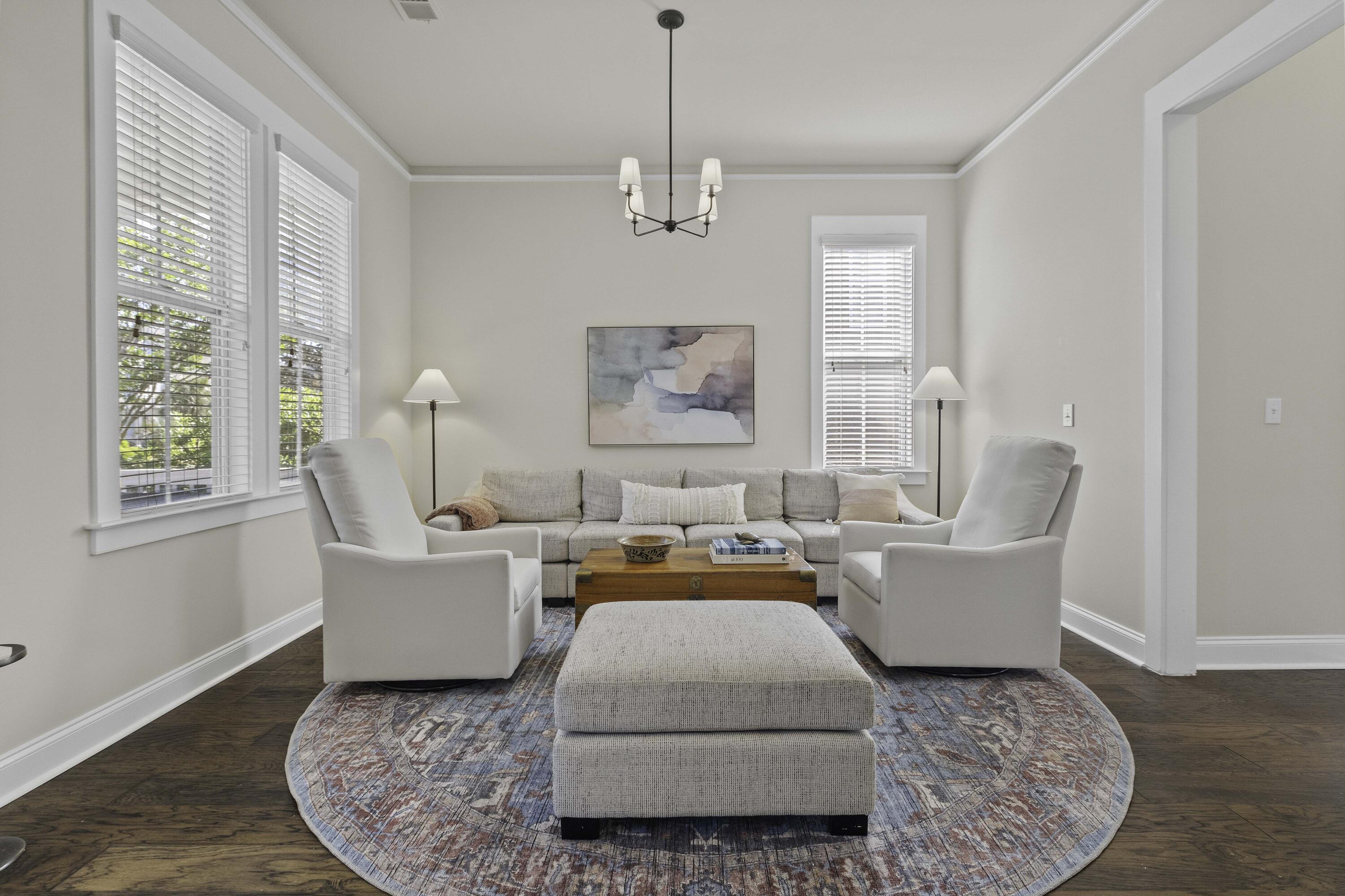 311 Amaryllis Avenue