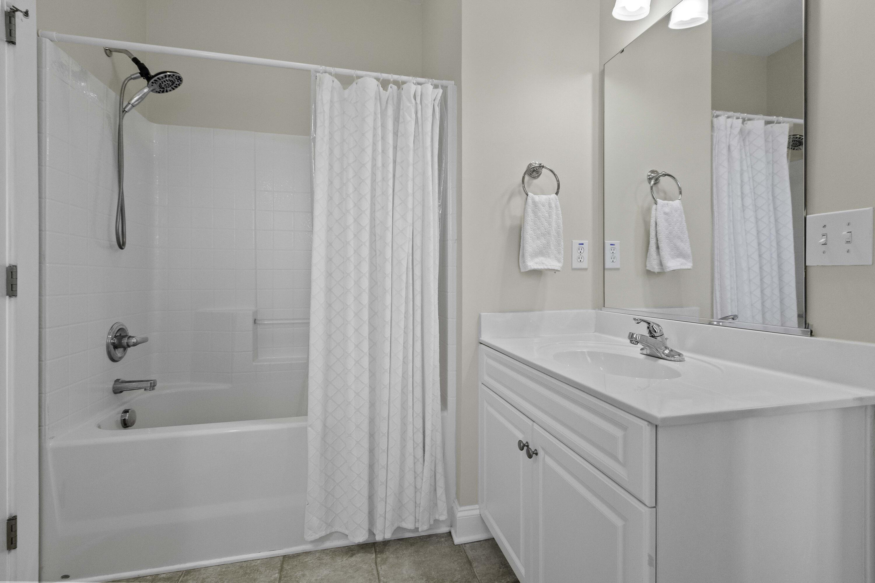 311 Amaryllis Avenue