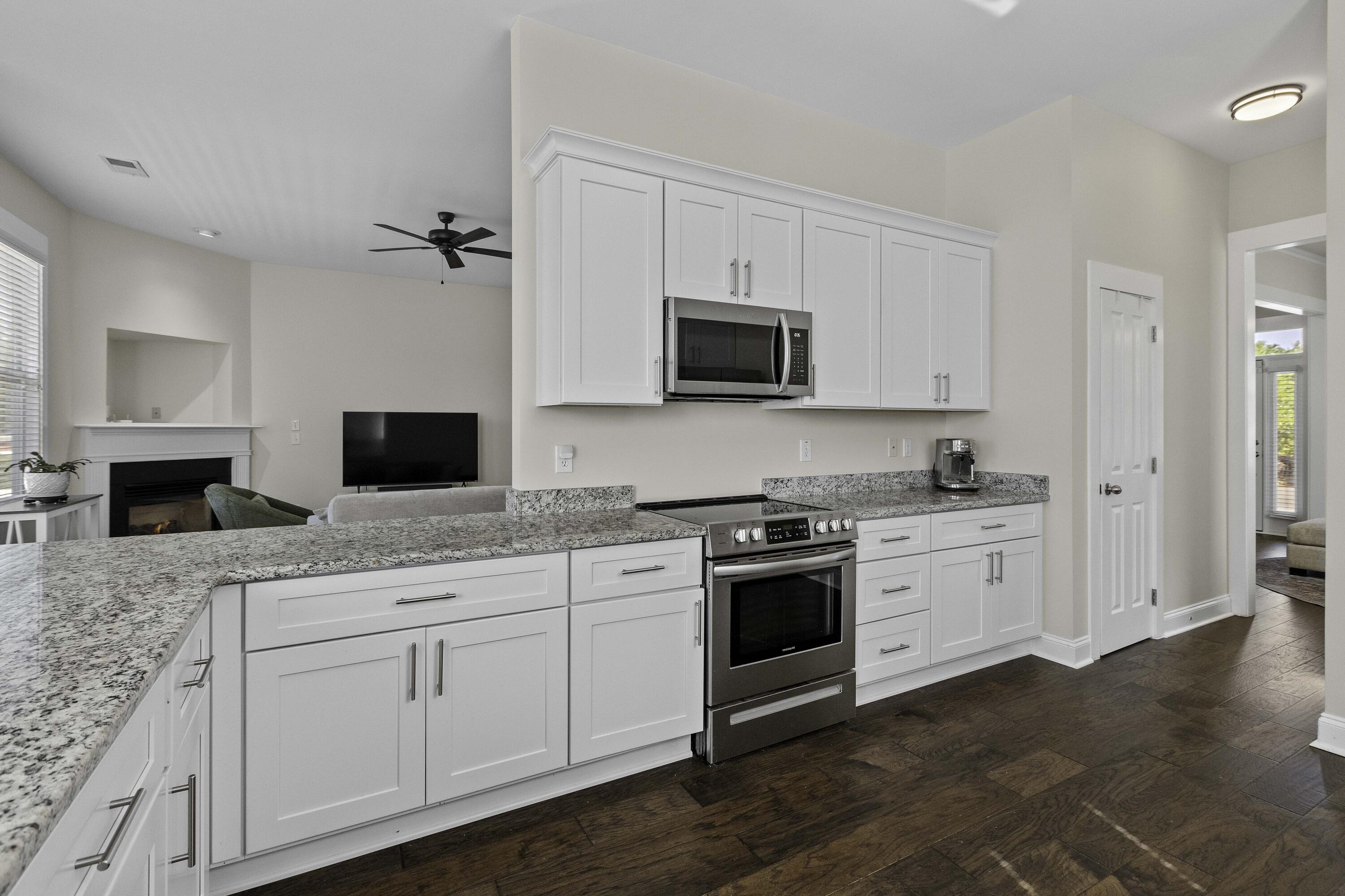 311 Amaryllis Avenue