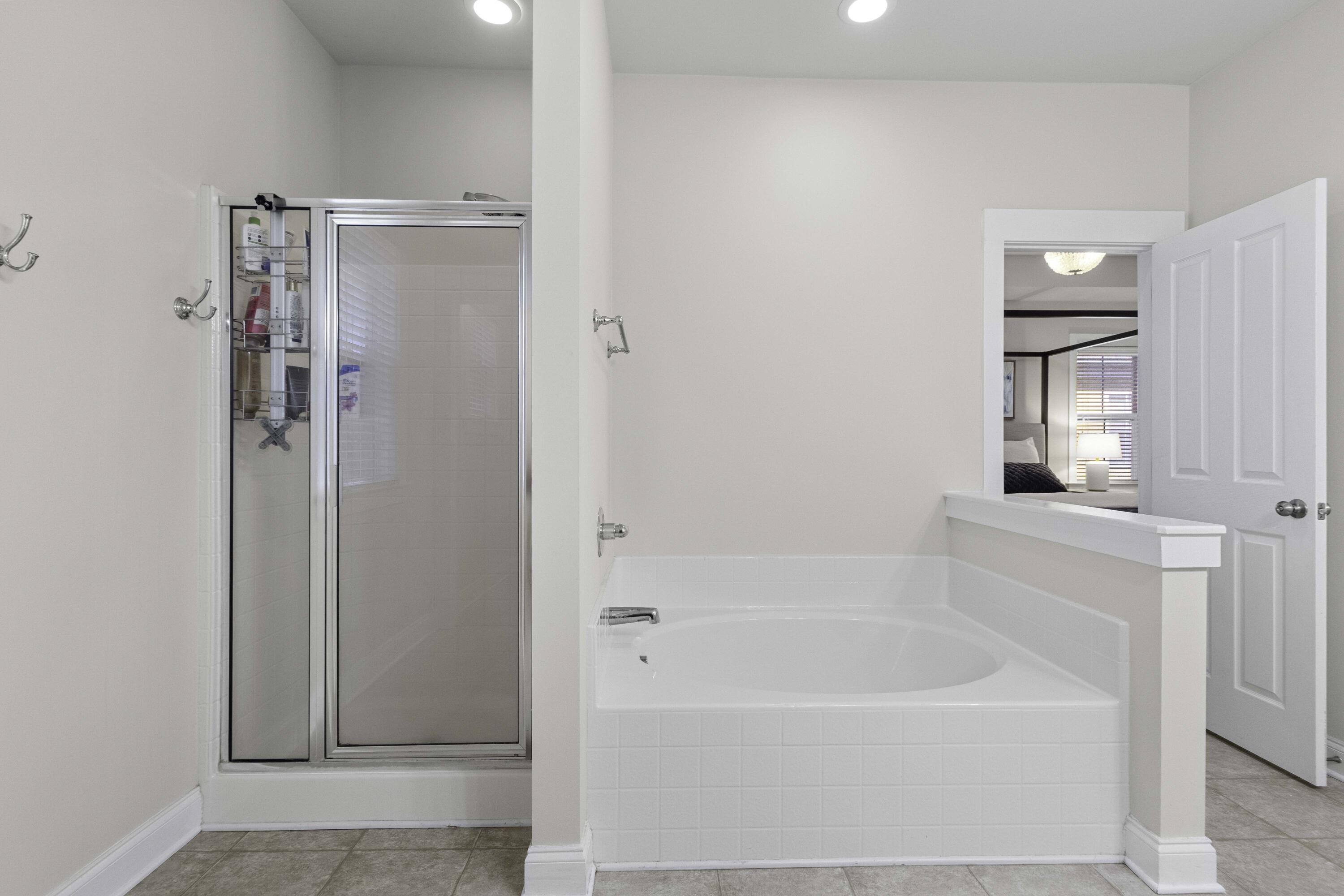 311 Amaryllis Avenue