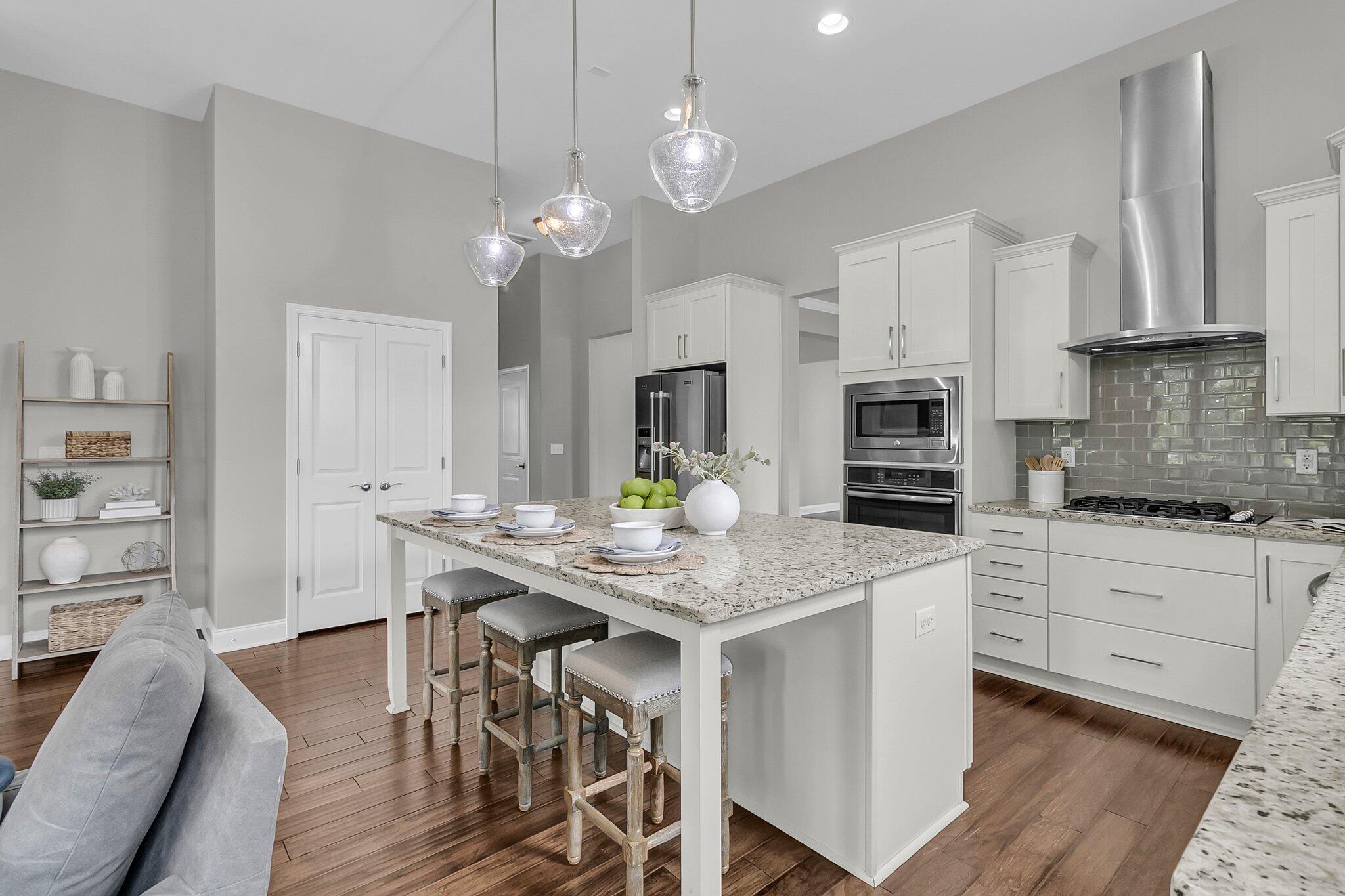 1472 Longspur Drive