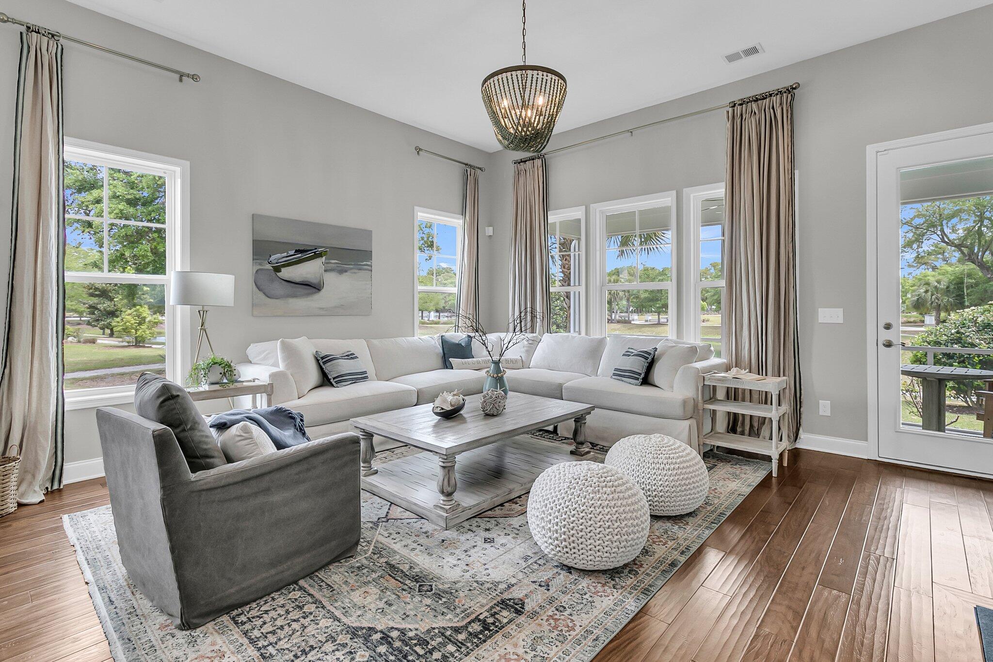 1472 Longspur Drive