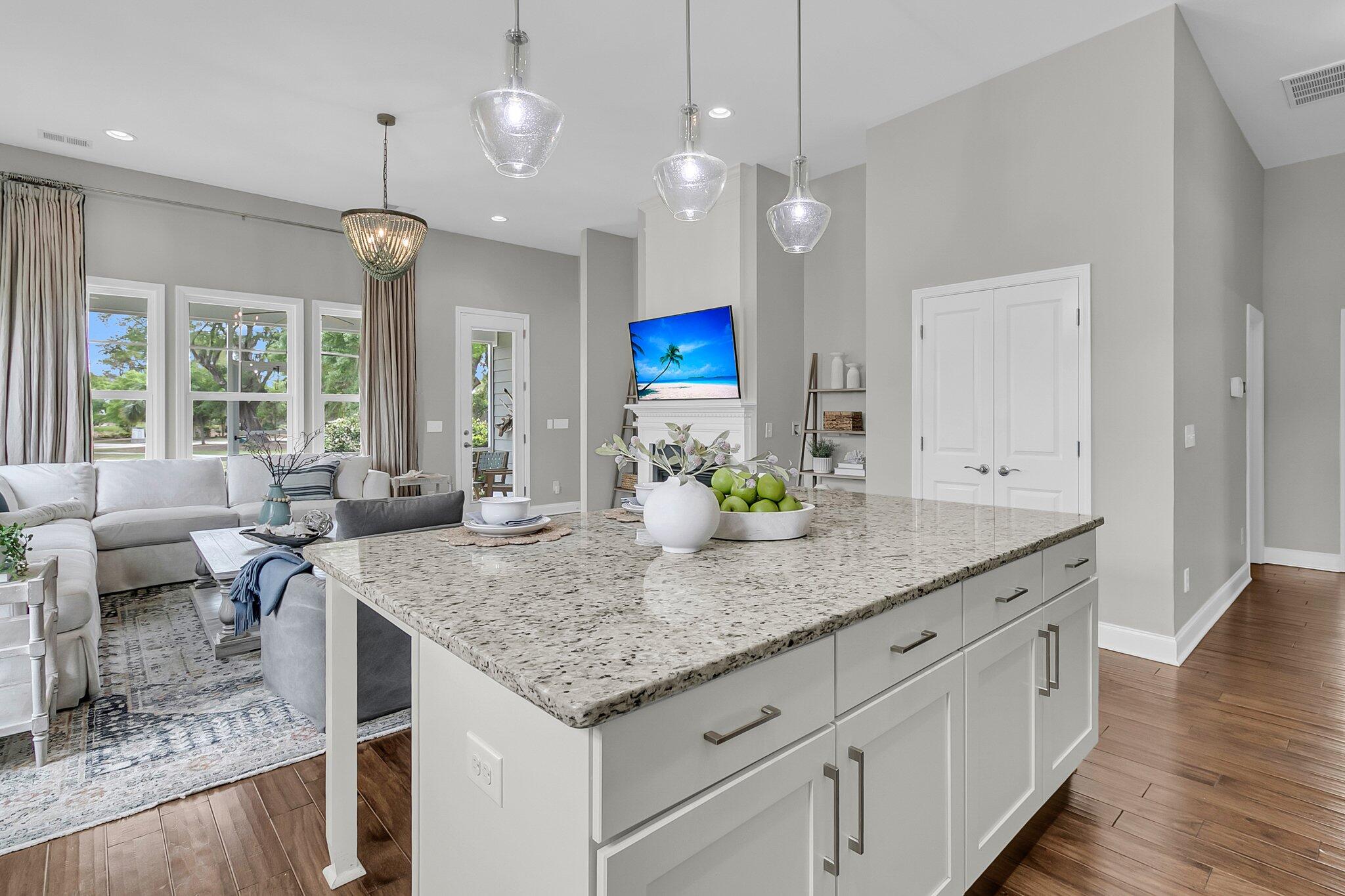 1472 Longspur Drive