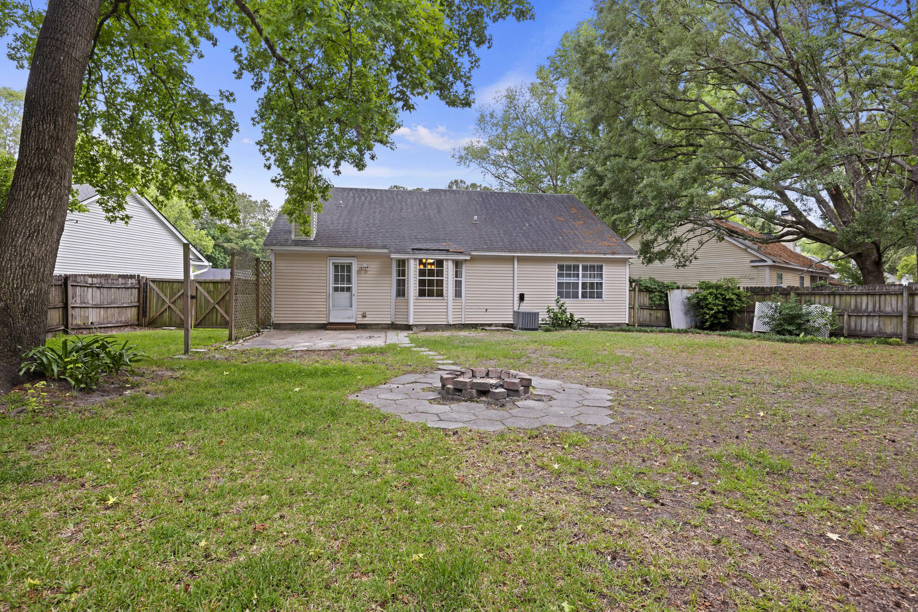 111 Macfarren Lane