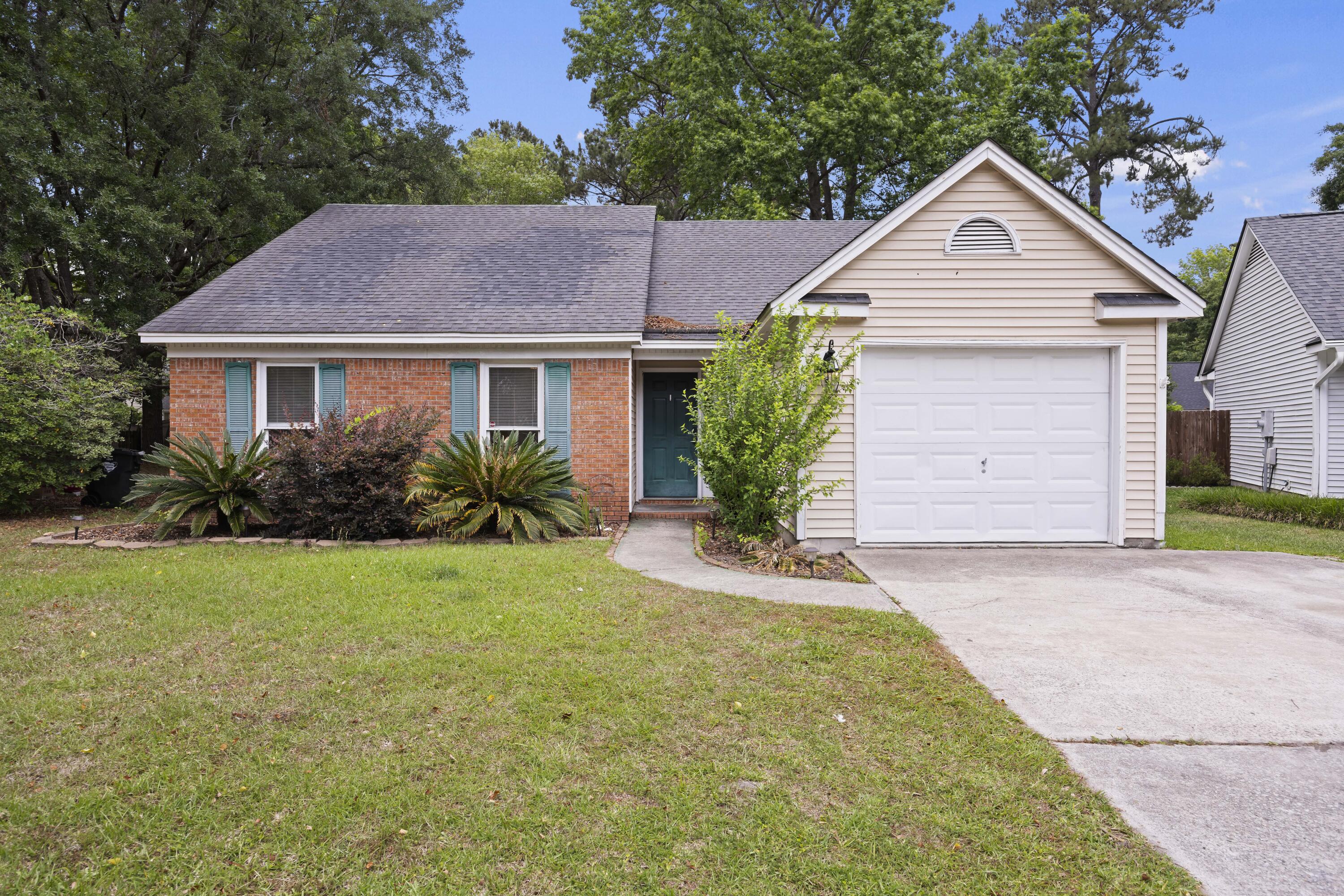111 Macfarren Lane