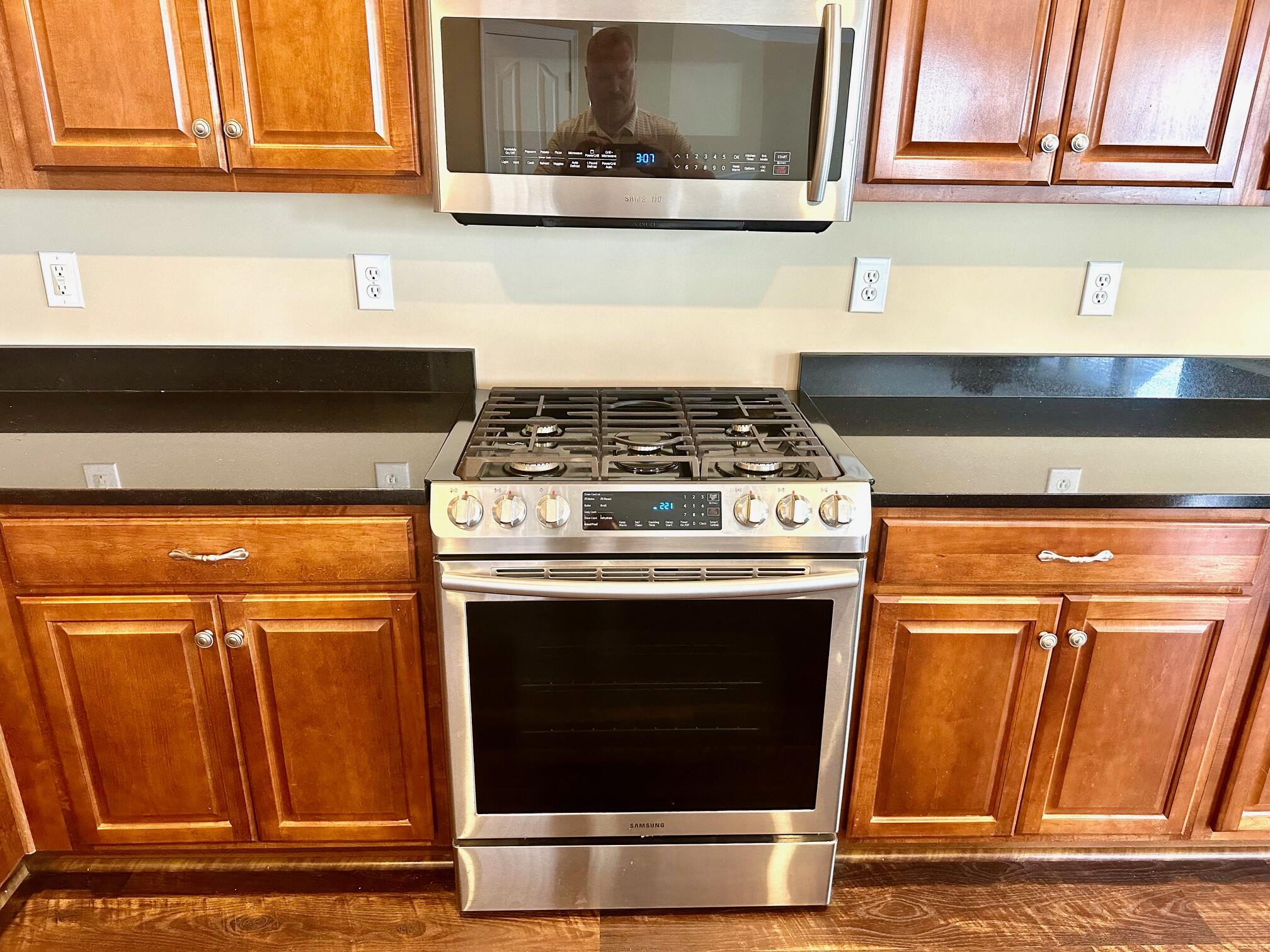 1333 Song Sparrow Way