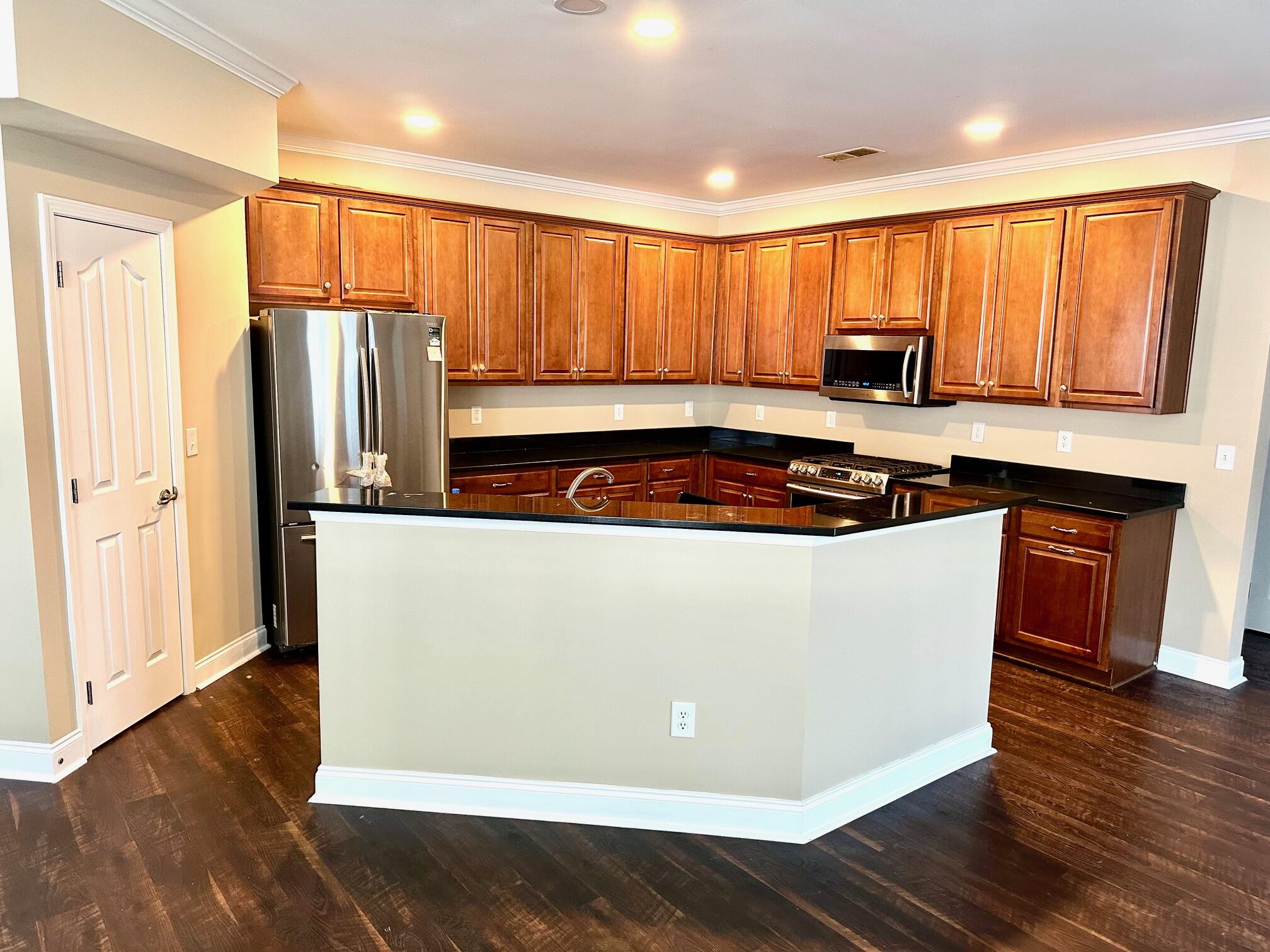 1333 Song Sparrow Way