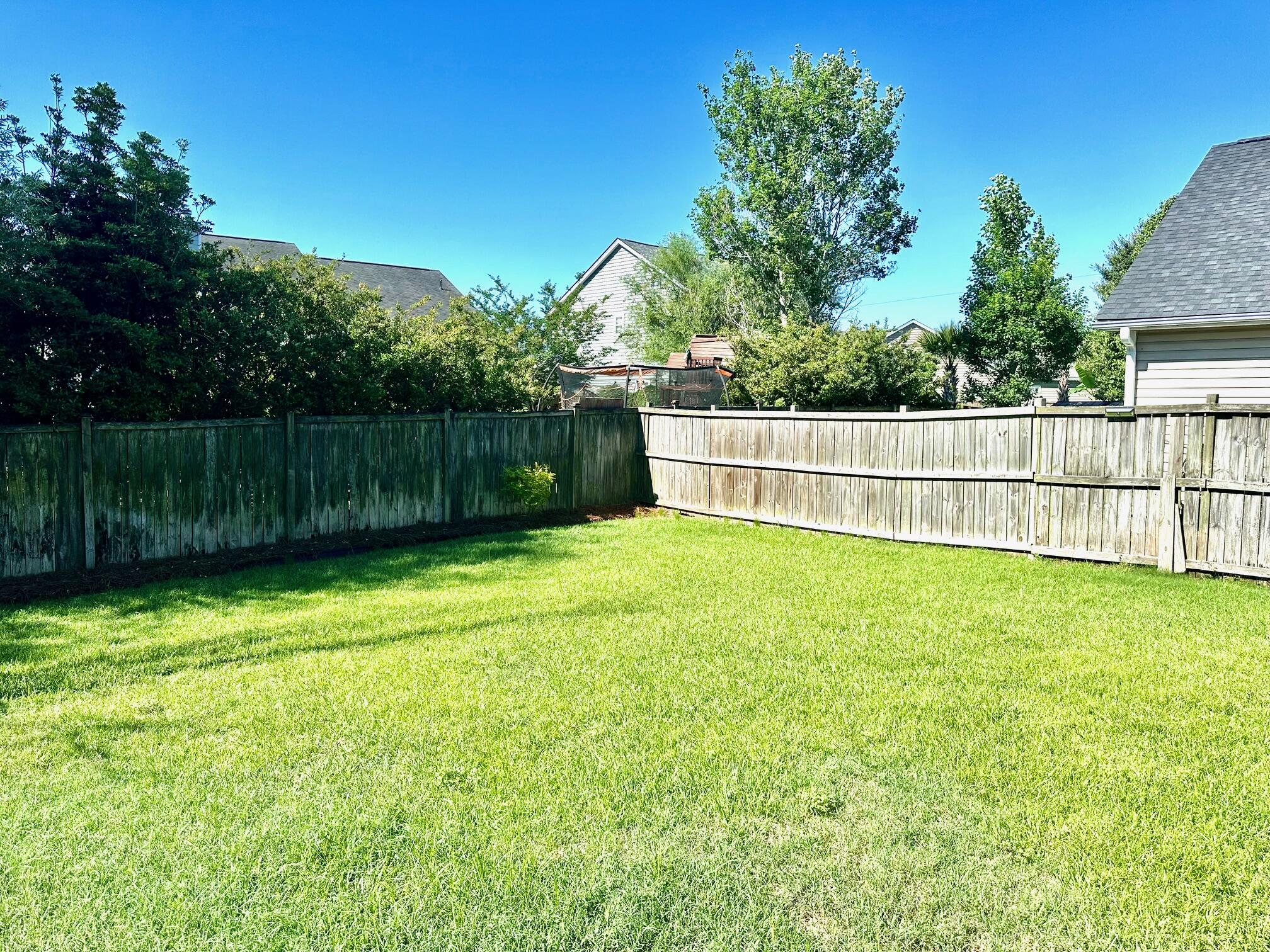 1333 Song Sparrow Way