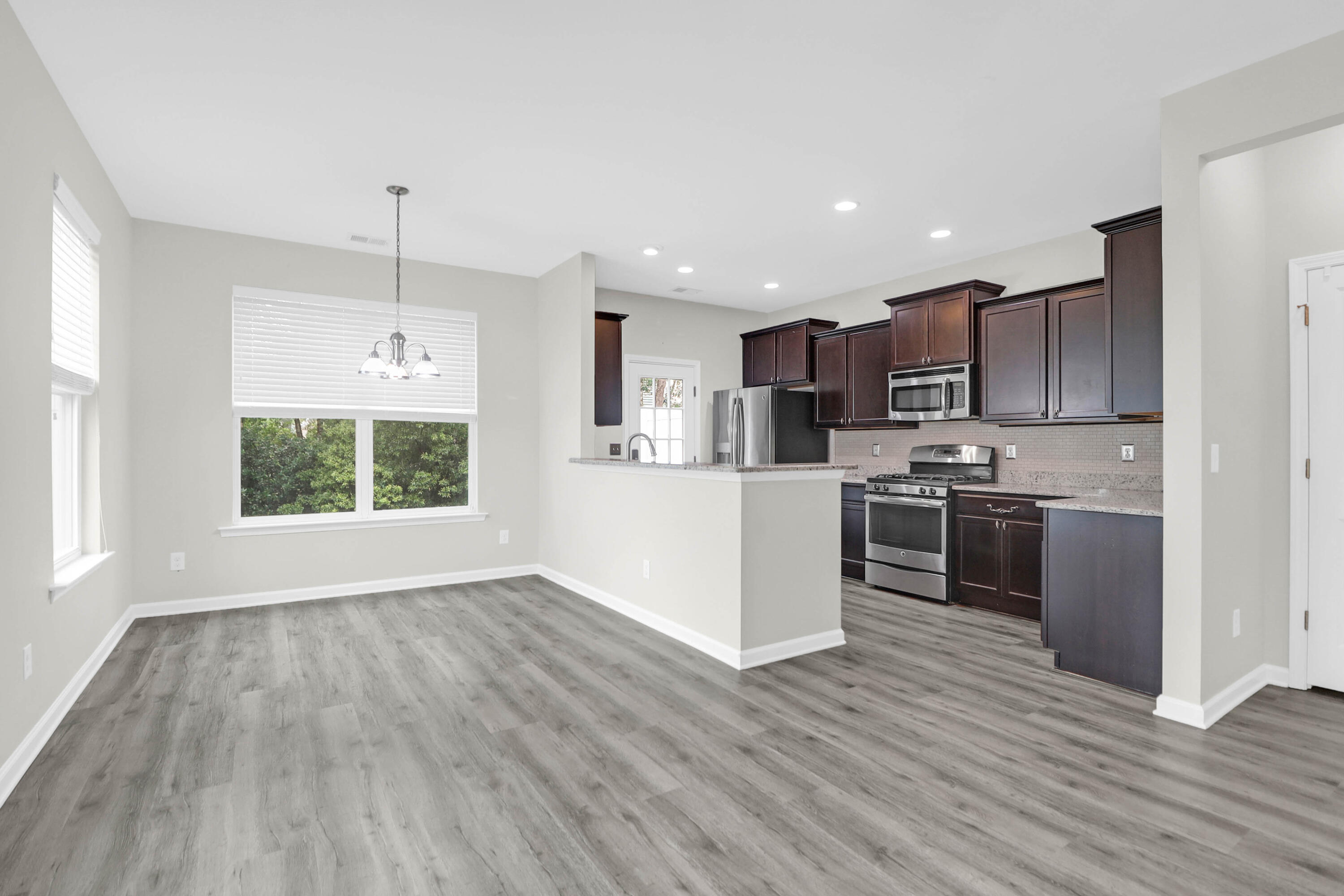 1510 Royal Colony Road