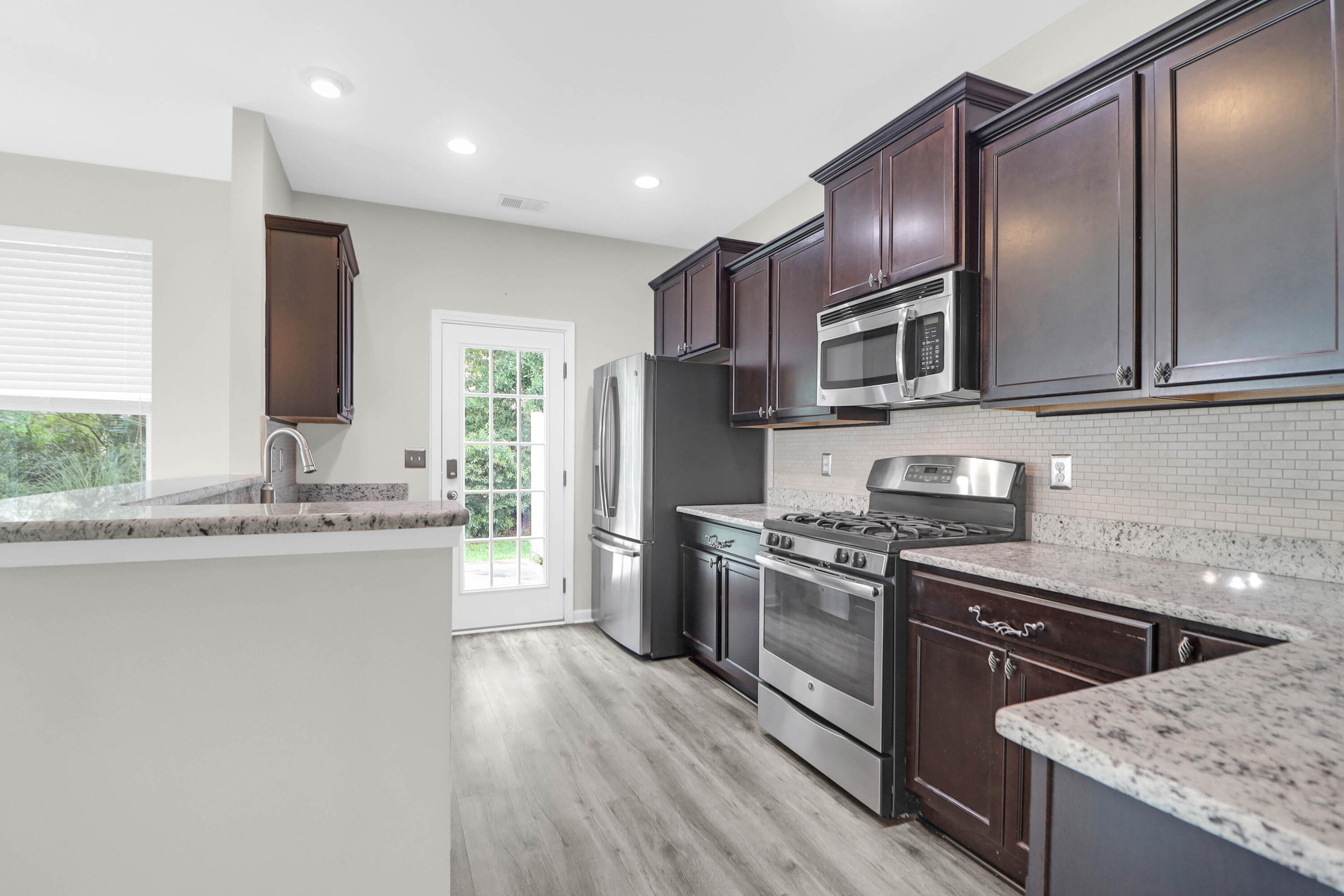 1510 Royal Colony Road