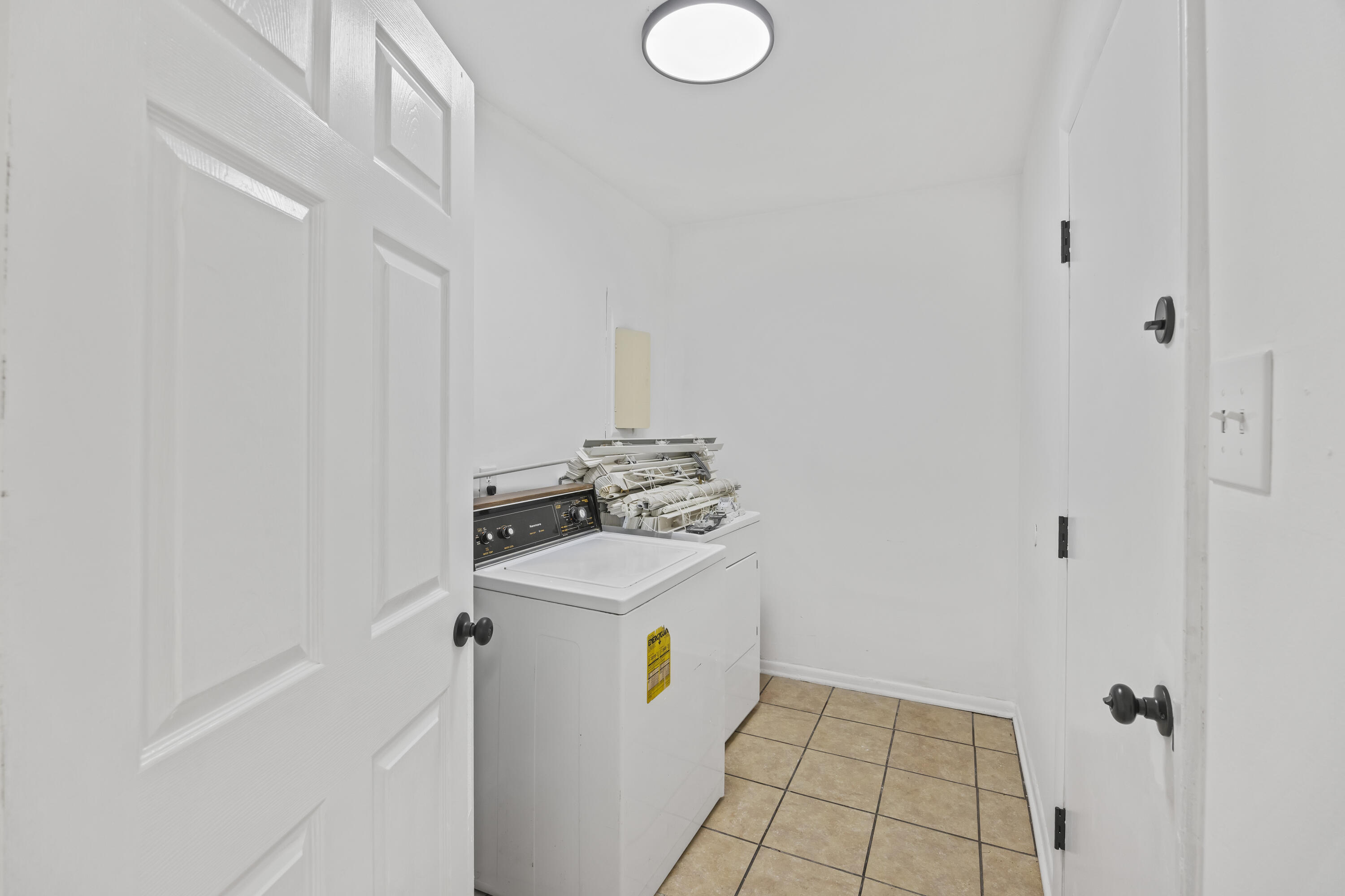 1 S Anderson Avenue, Charleston