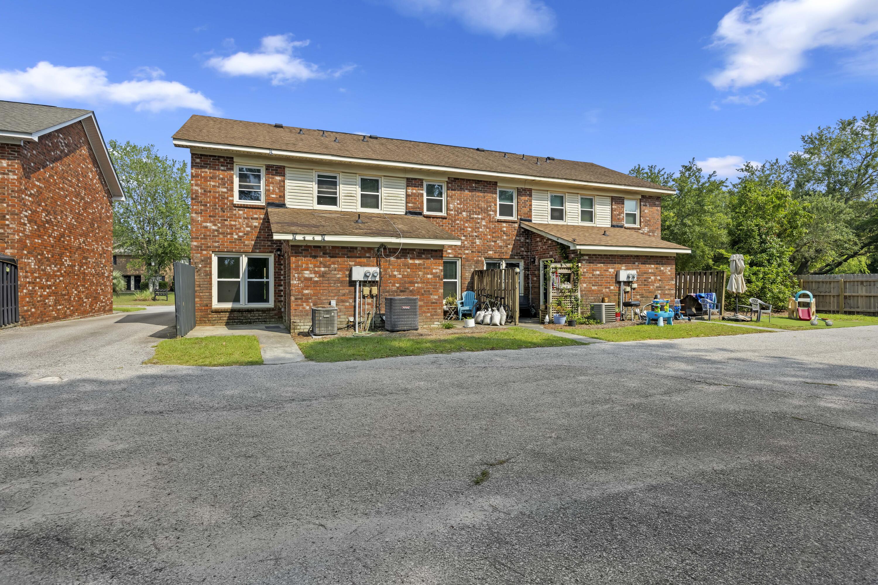 1 S Anderson Avenue, Charleston