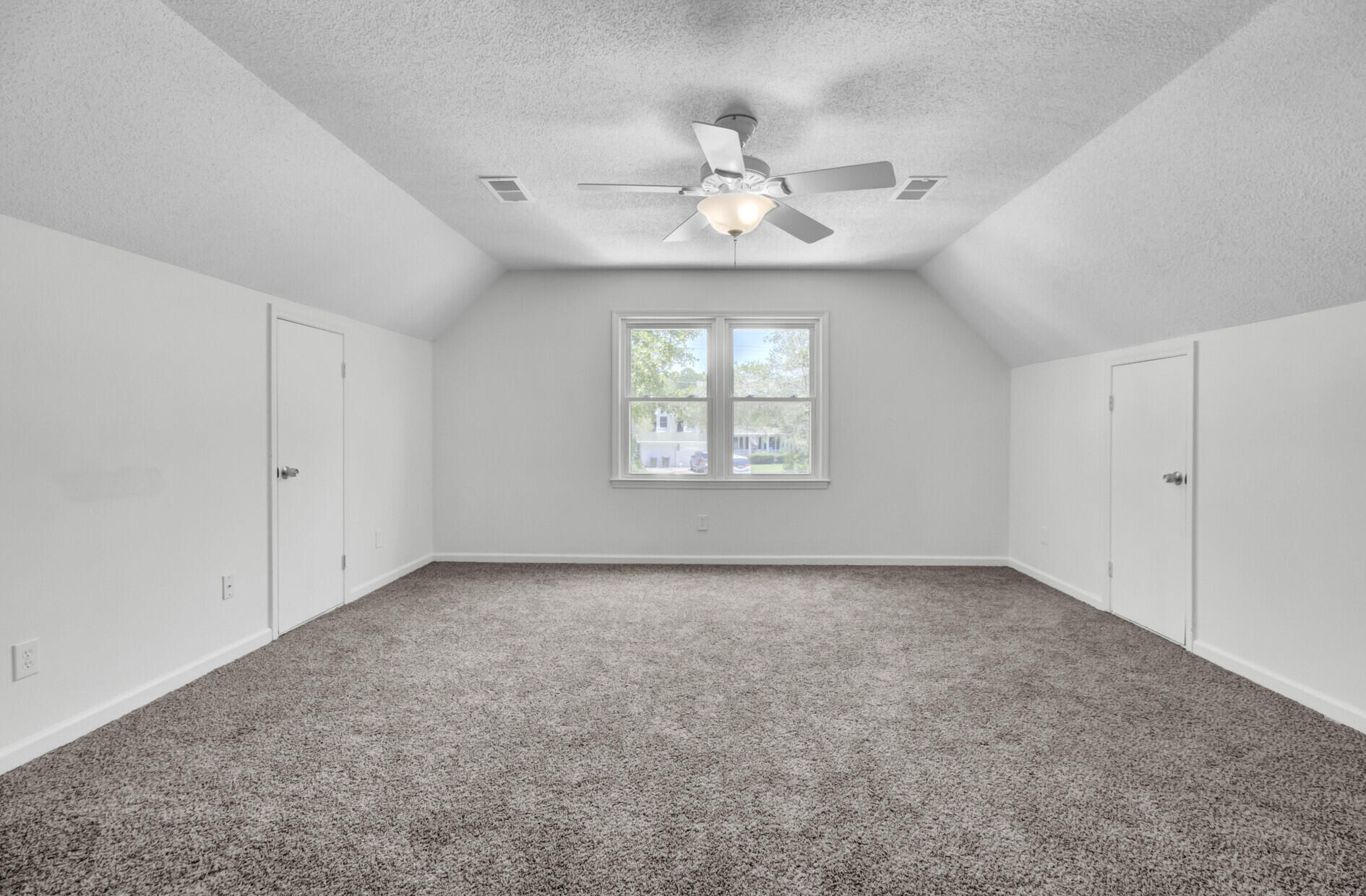 101 Limerick Circle, Summerville