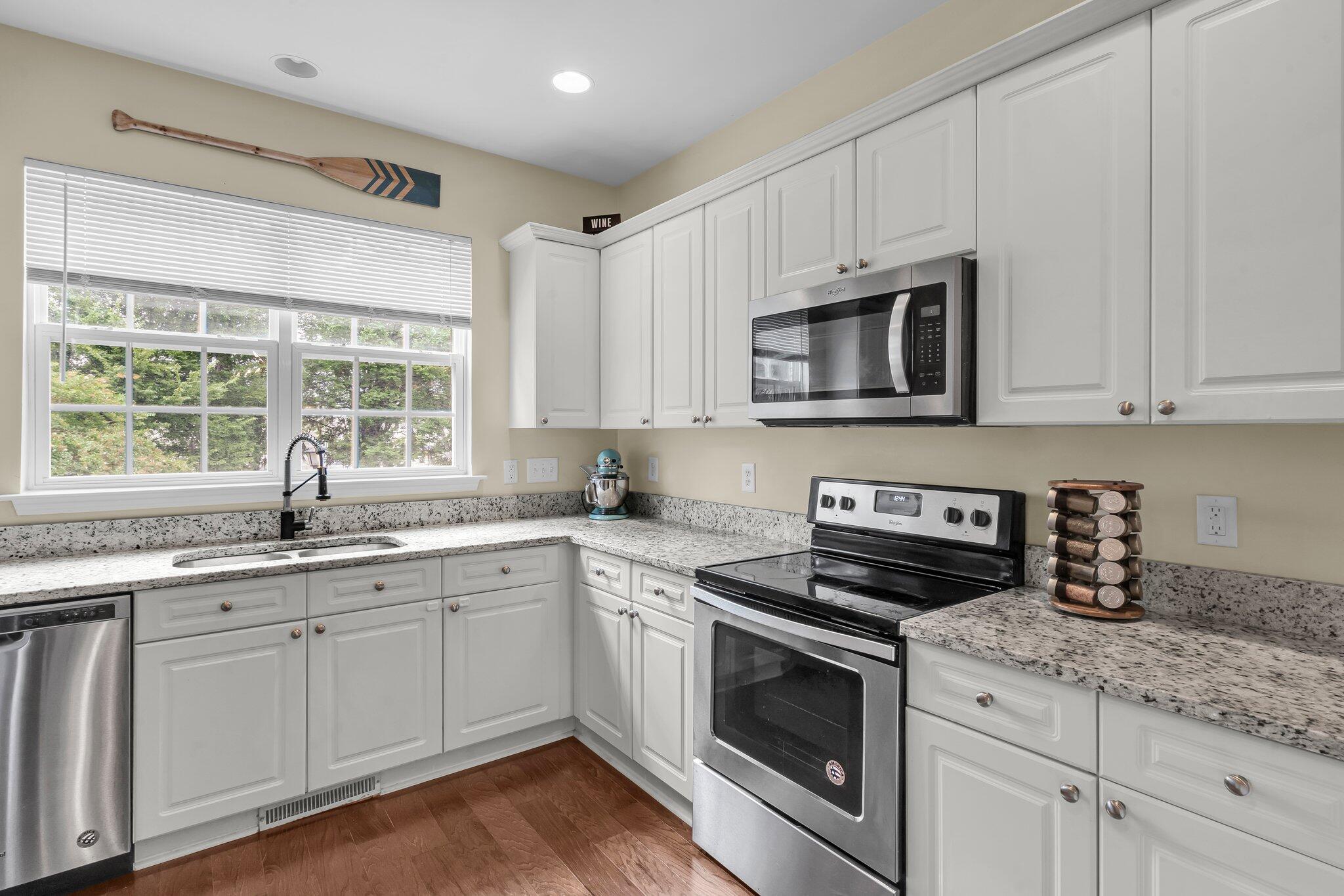 4630 Palm View Circle