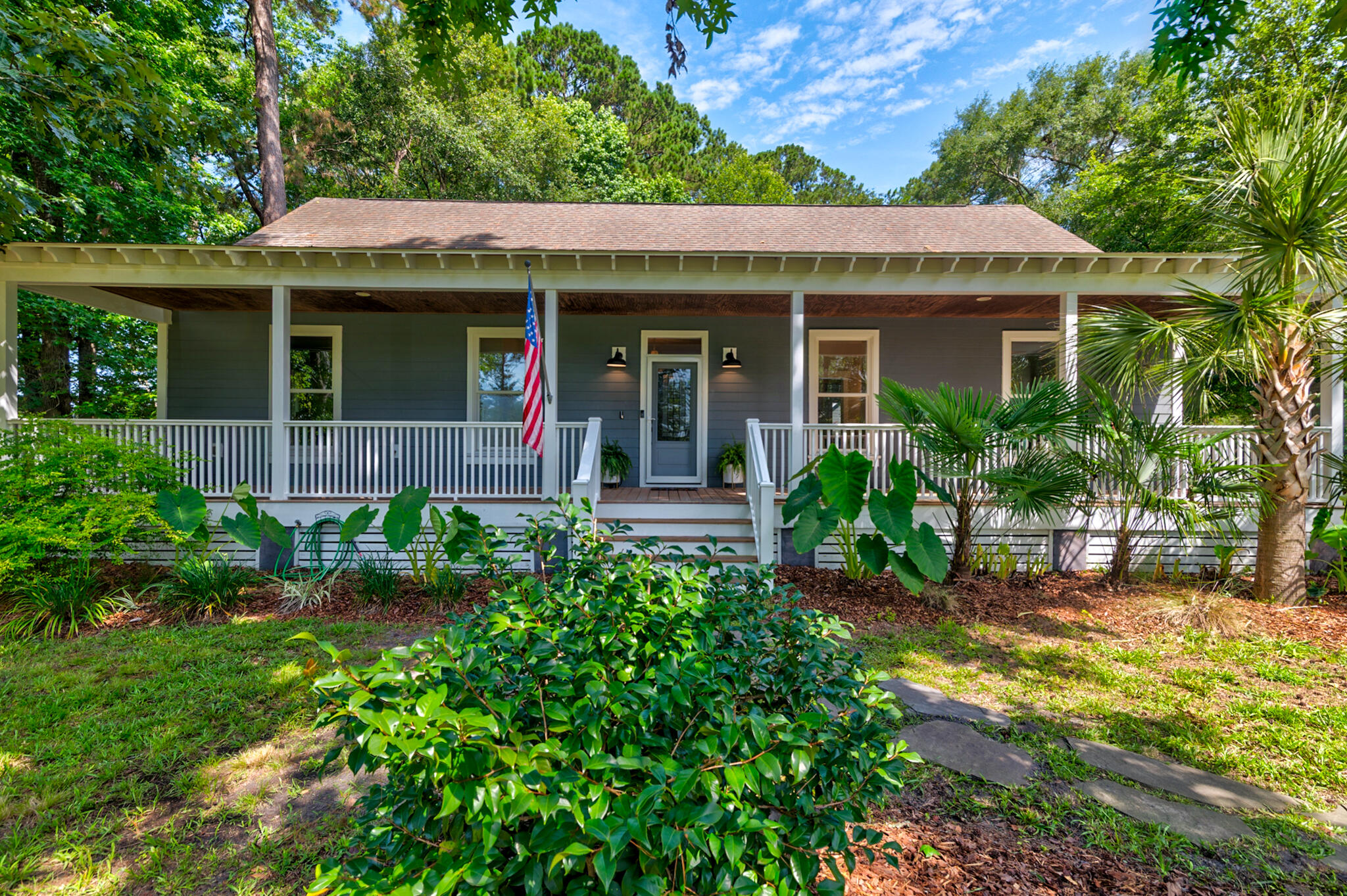 1872 Staffwood Road