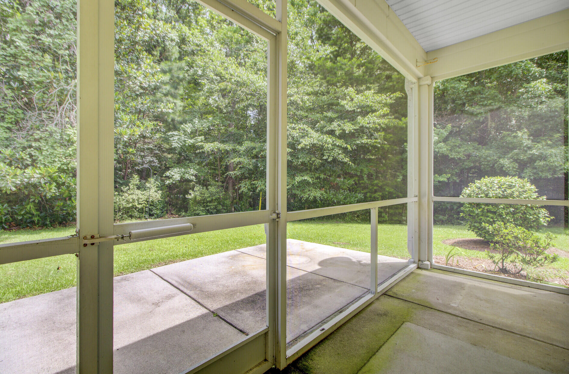 810 Bibury Court, Charleston