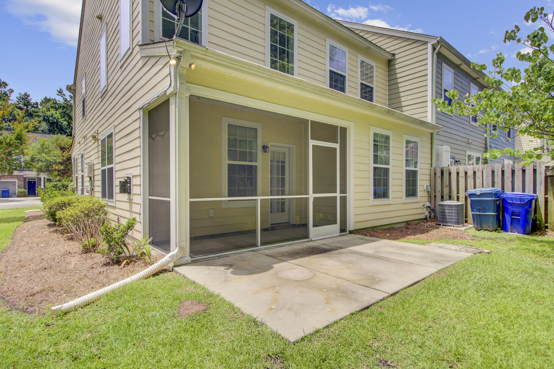 810 Bibury Court, Charleston