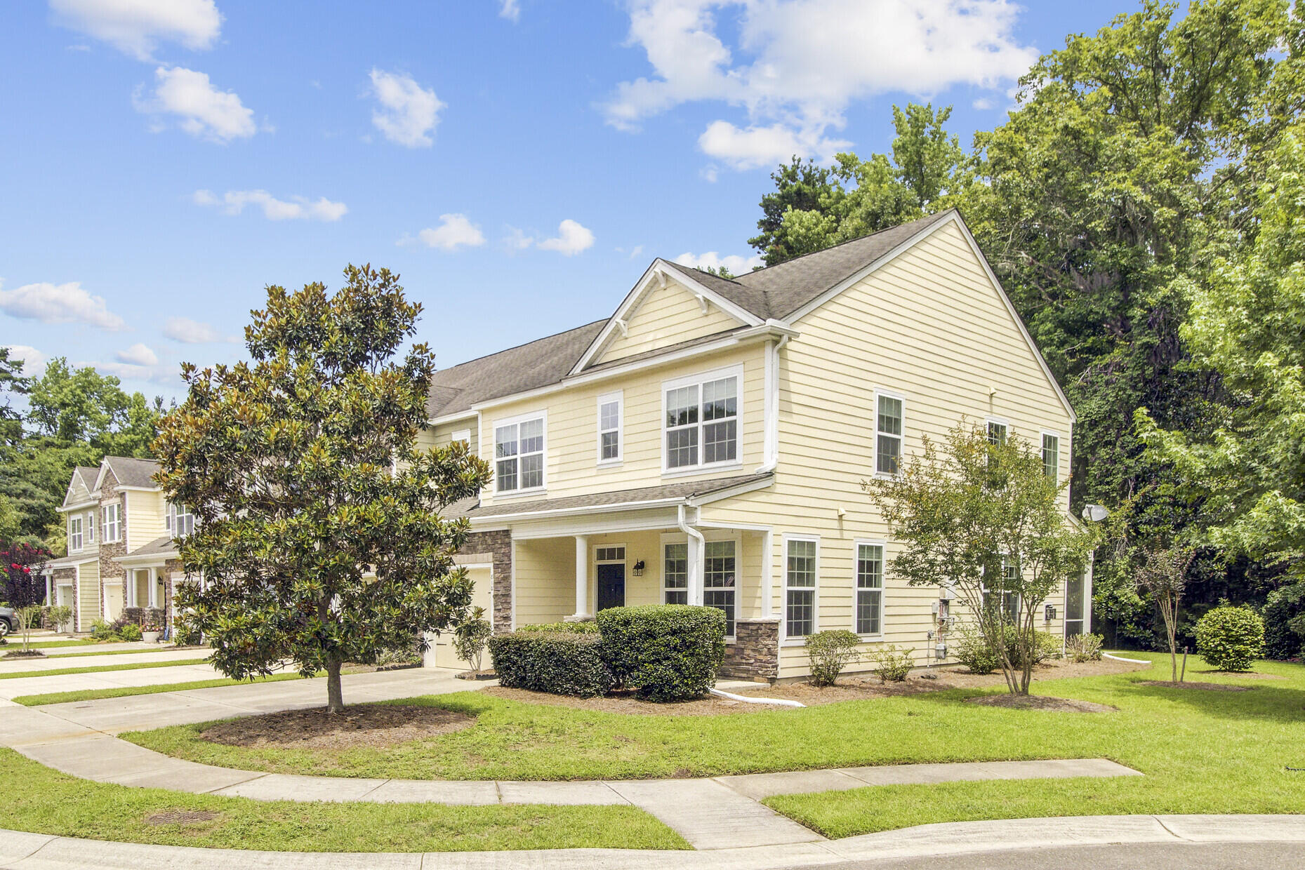 810 Bibury Court, Charleston