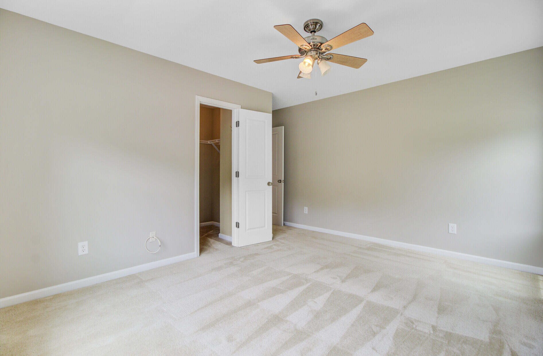 810 Bibury Court, Charleston