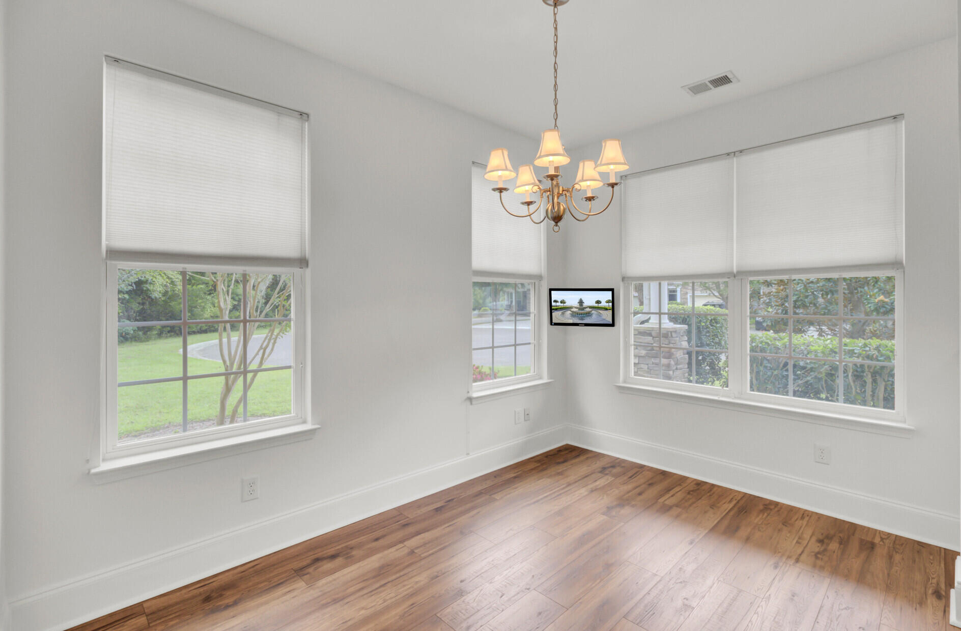 810 Bibury Court, Charleston