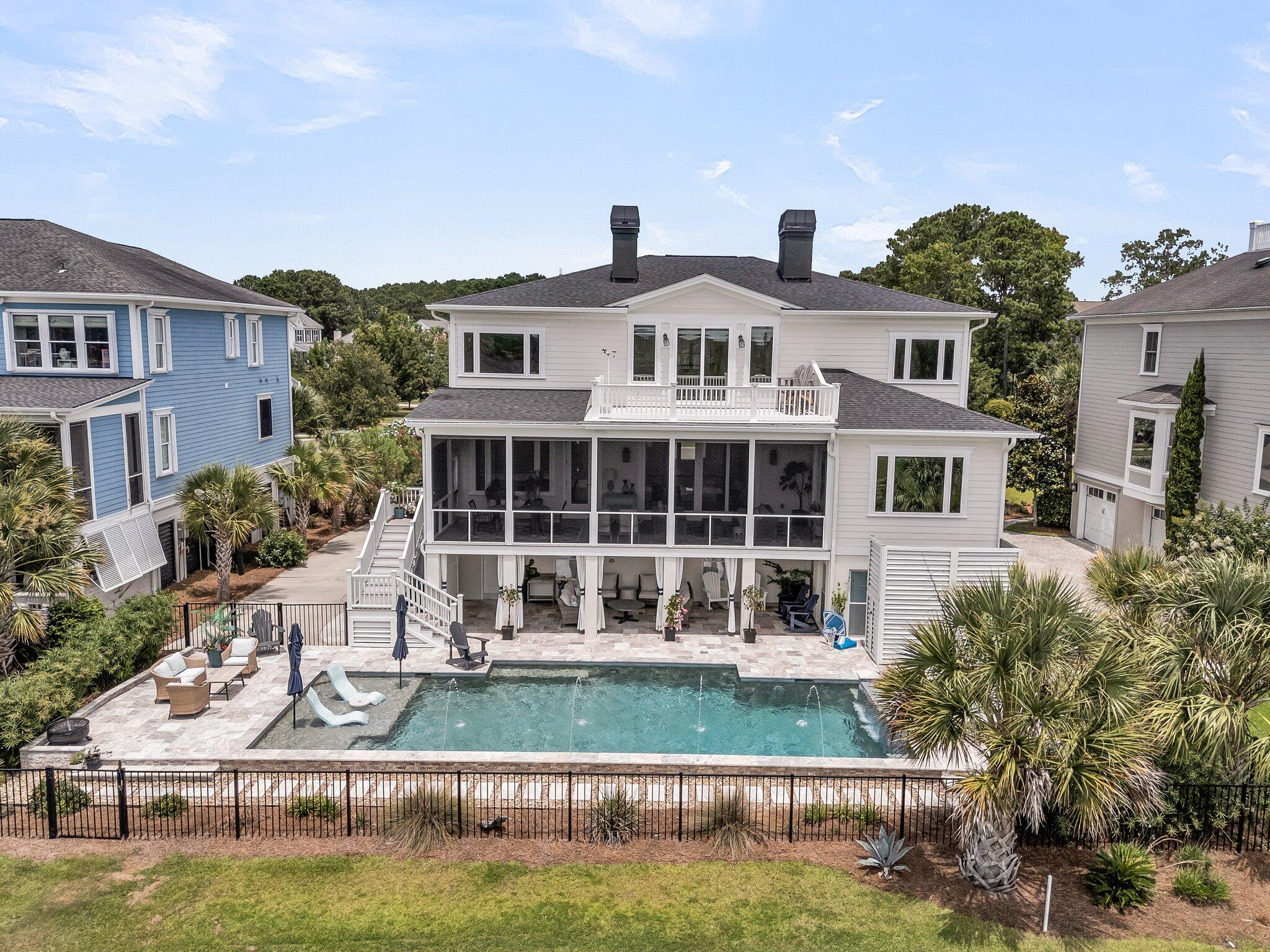 1636 Rivertowne Country Club Drive