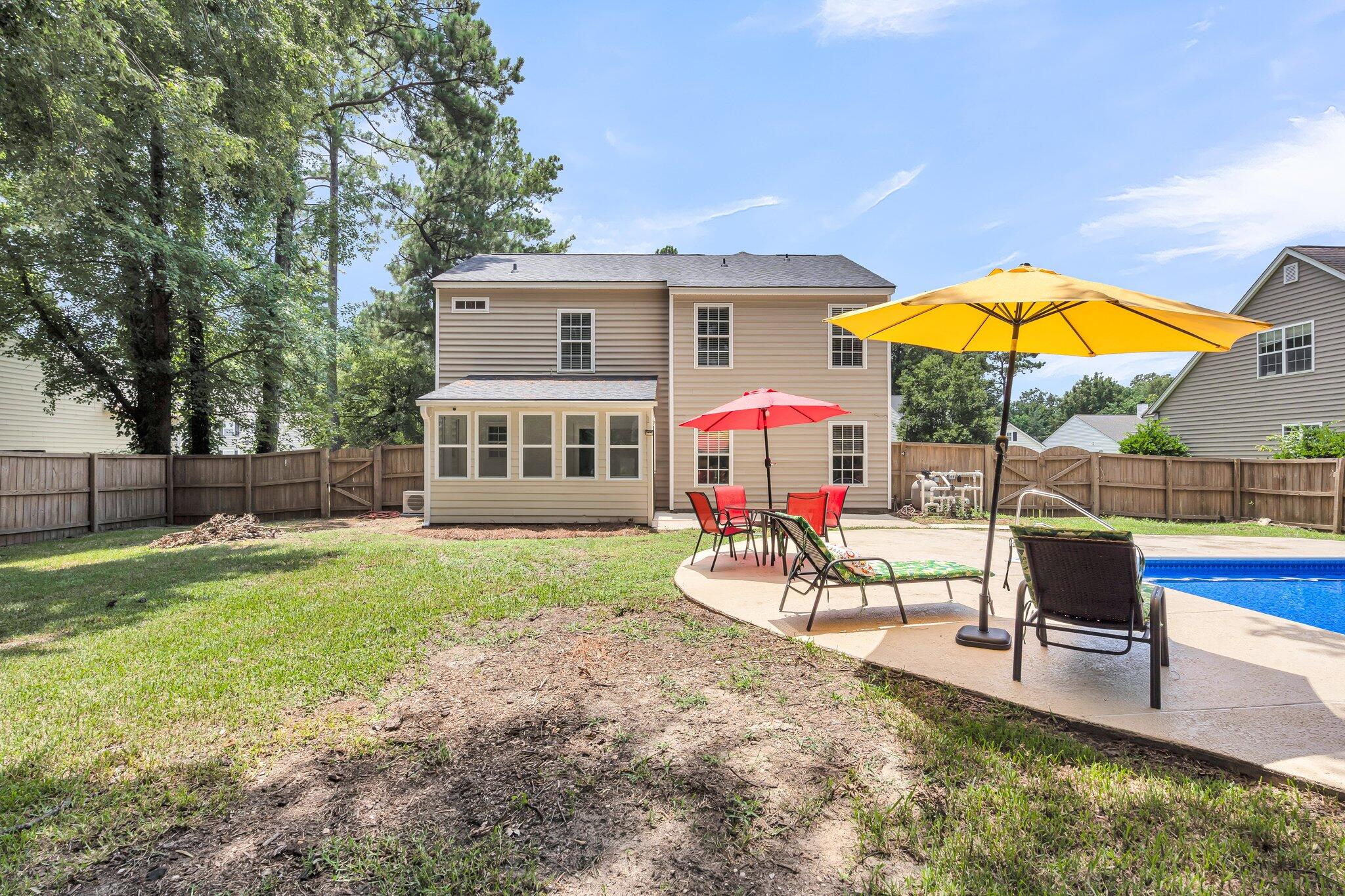 104 Thousand Oaks Circle