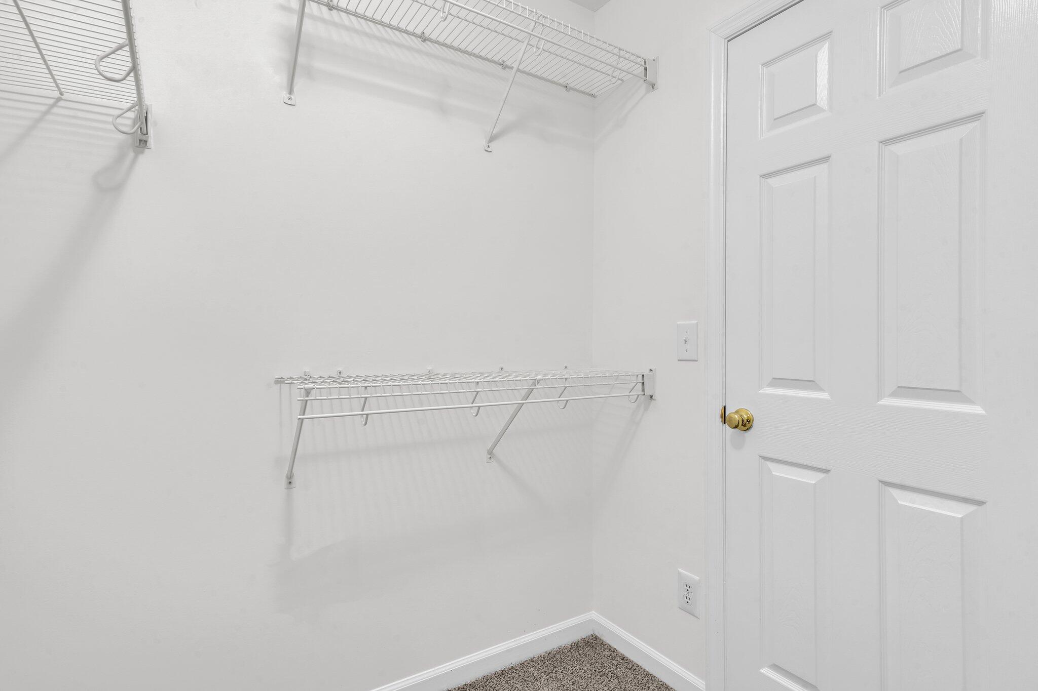 104 Thousand Oaks Circle