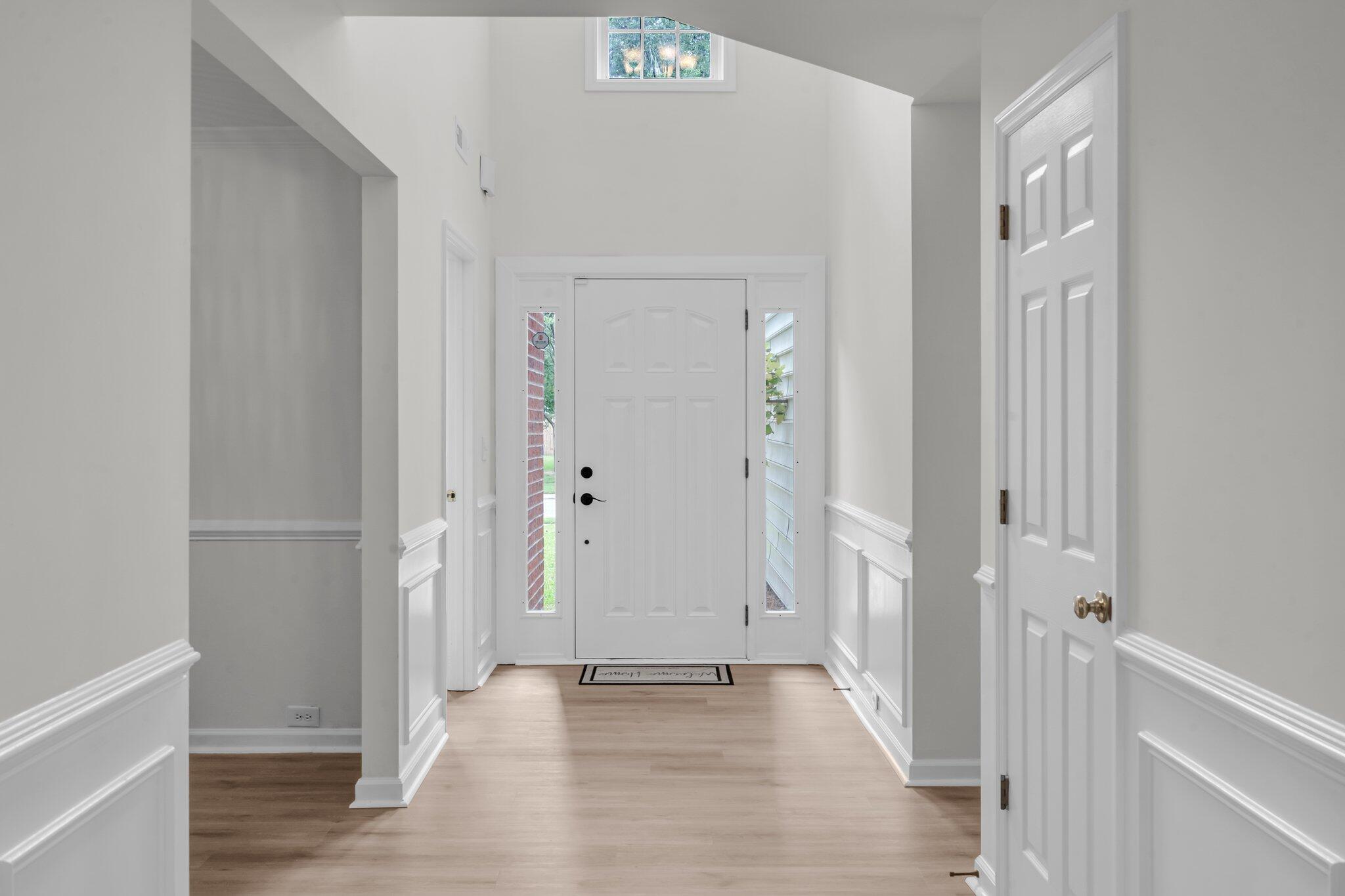 104 Thousand Oaks Circle