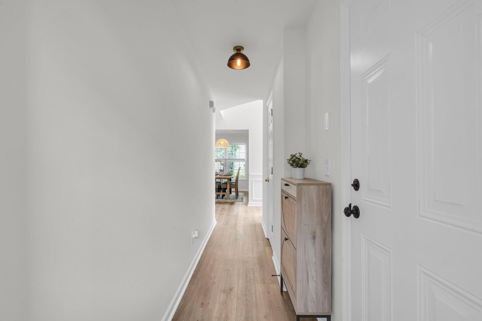 104 Thousand Oaks Circle