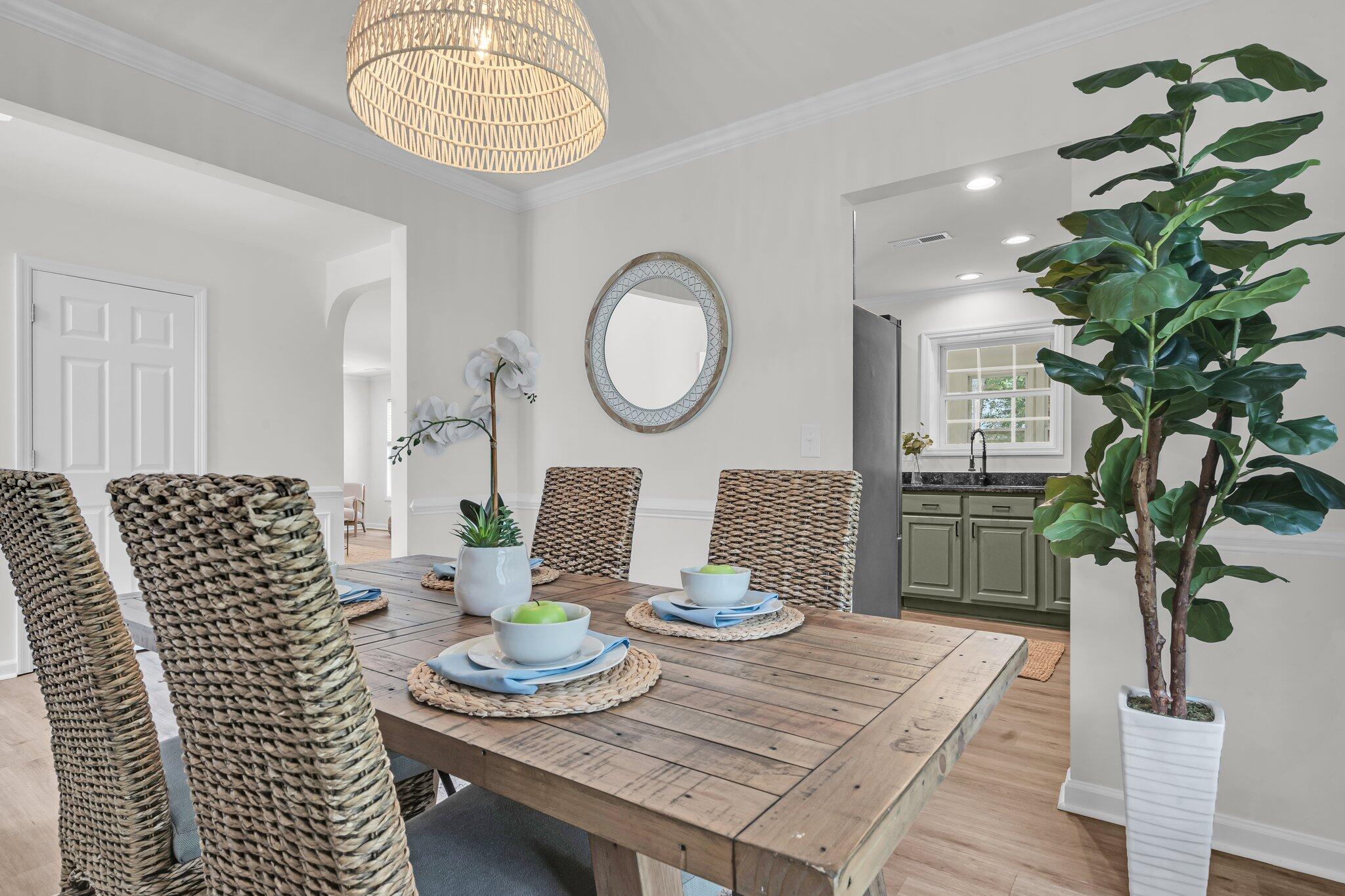 104 Thousand Oaks Circle