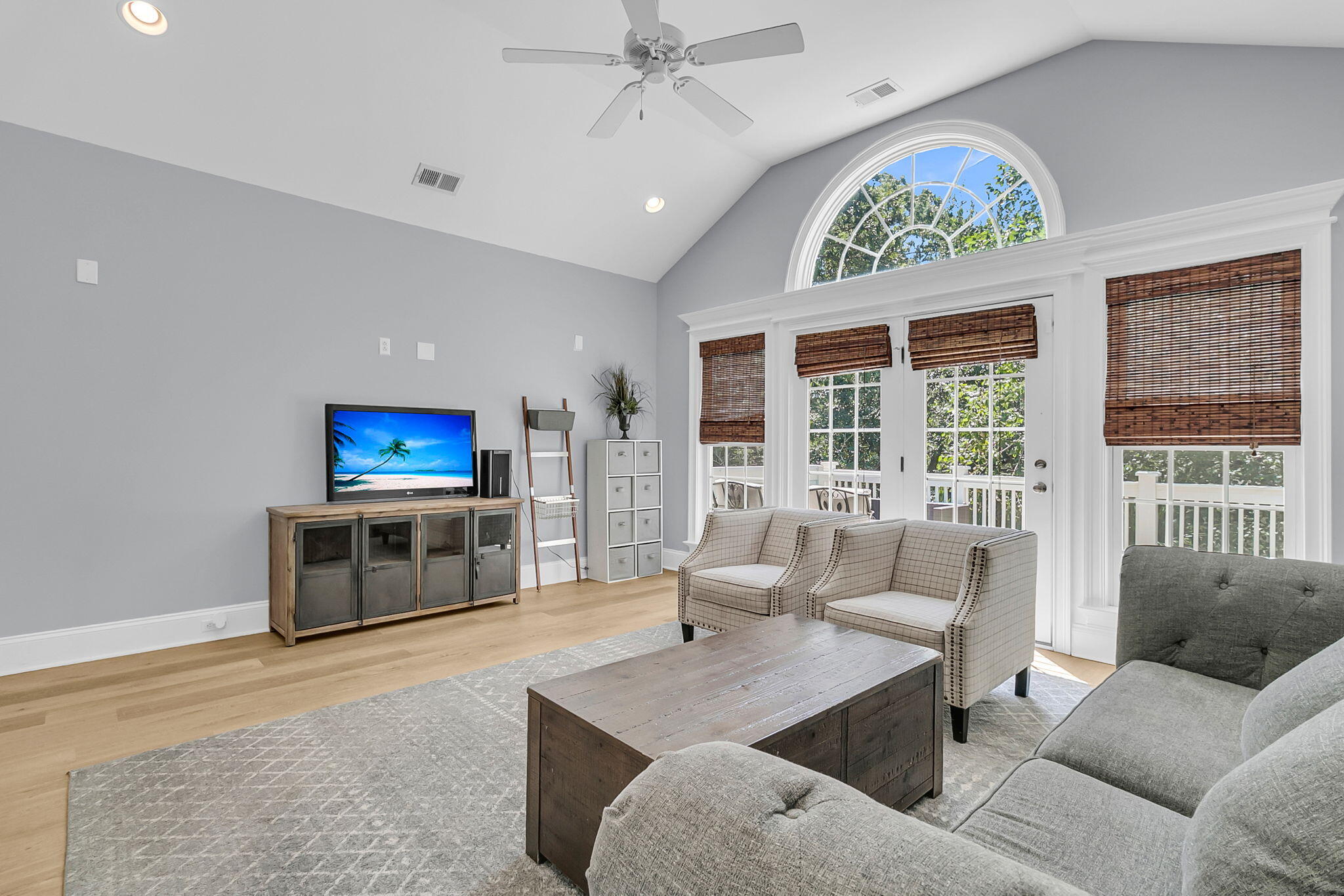 2296 Middlesex Street