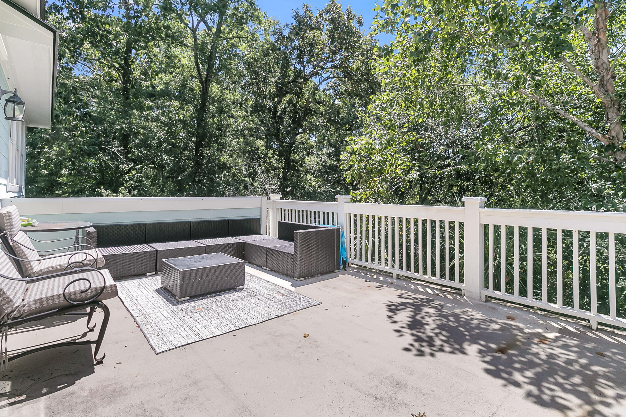 2296 Middlesex Street