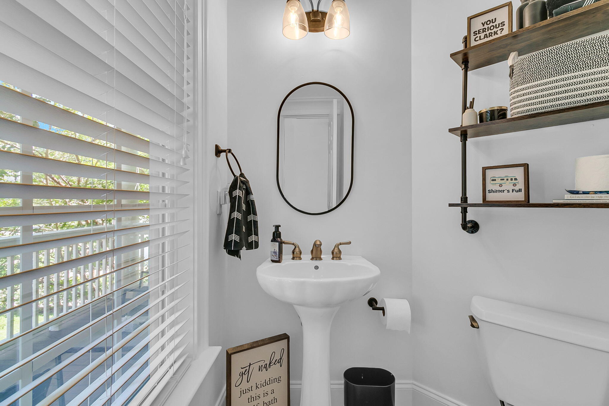 2296 Middlesex Street