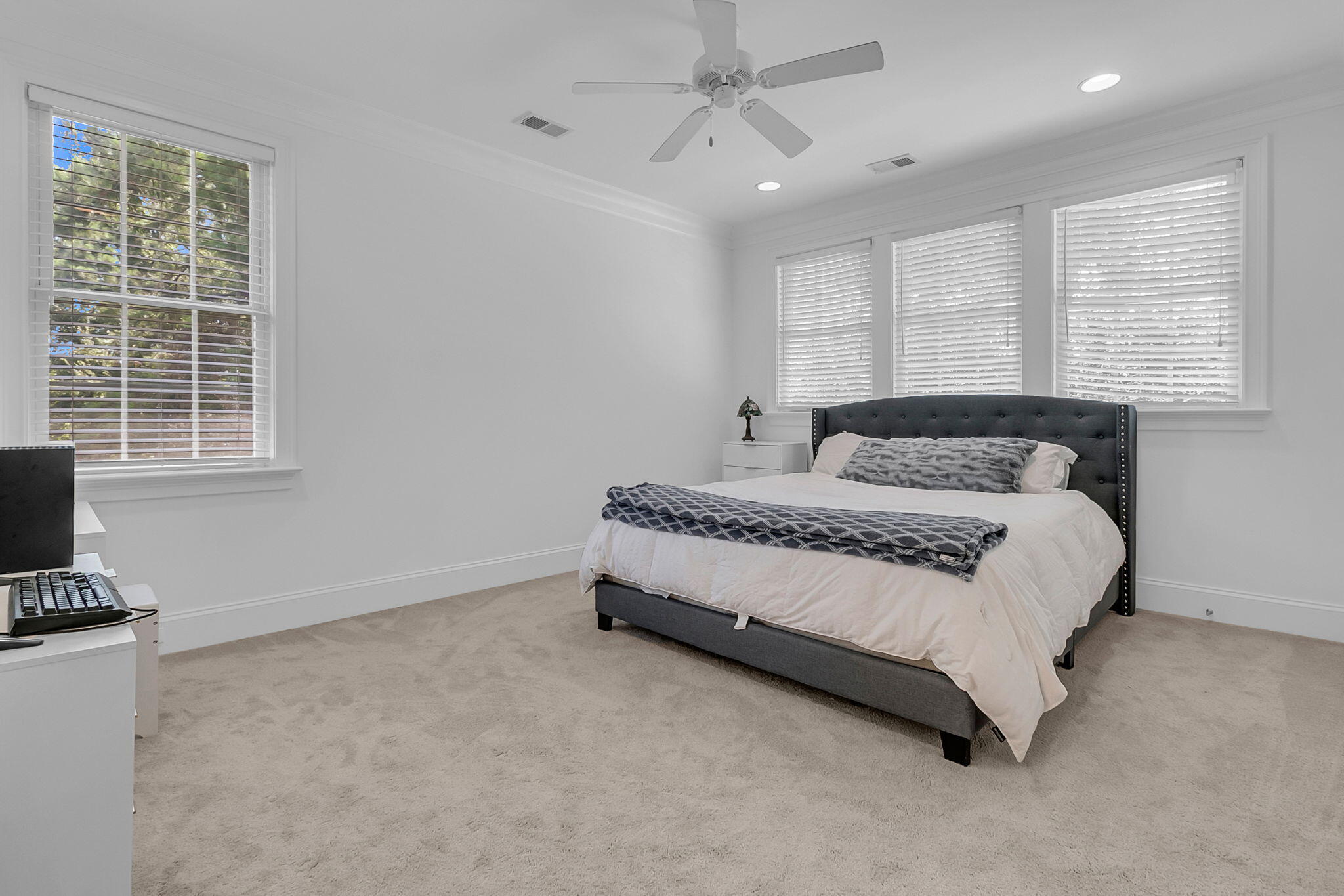 2296 Middlesex Street