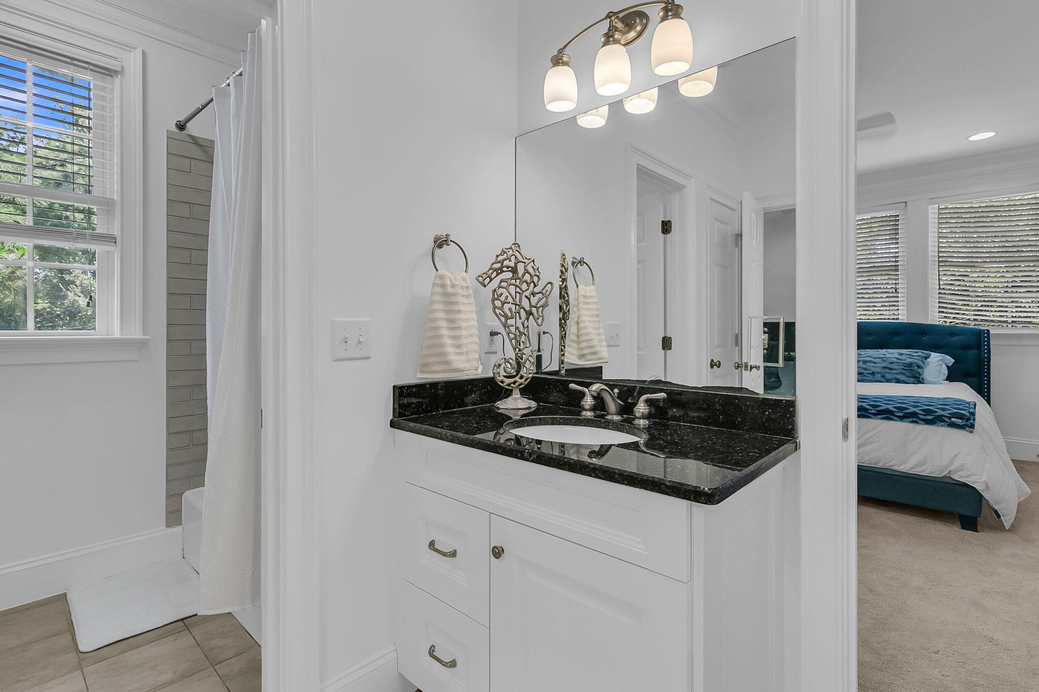 2296 Middlesex Street