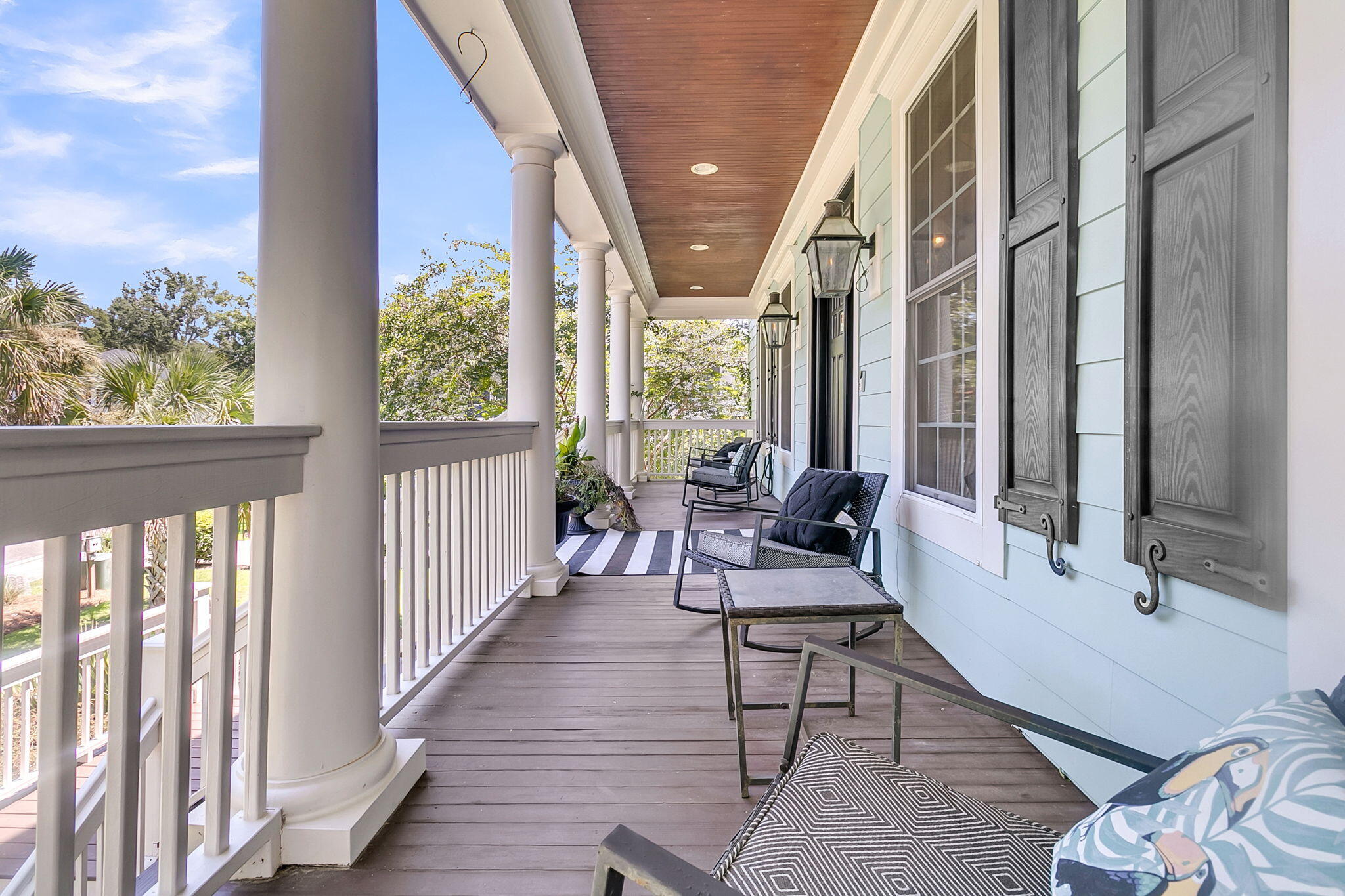 2296 Middlesex Street