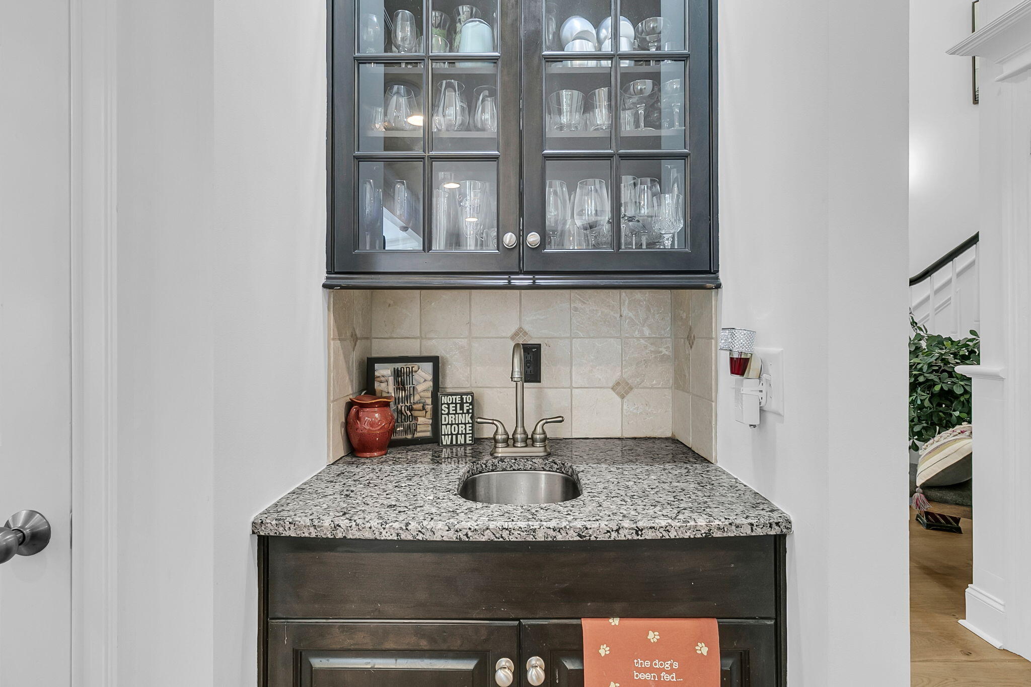 2296 Middlesex Street