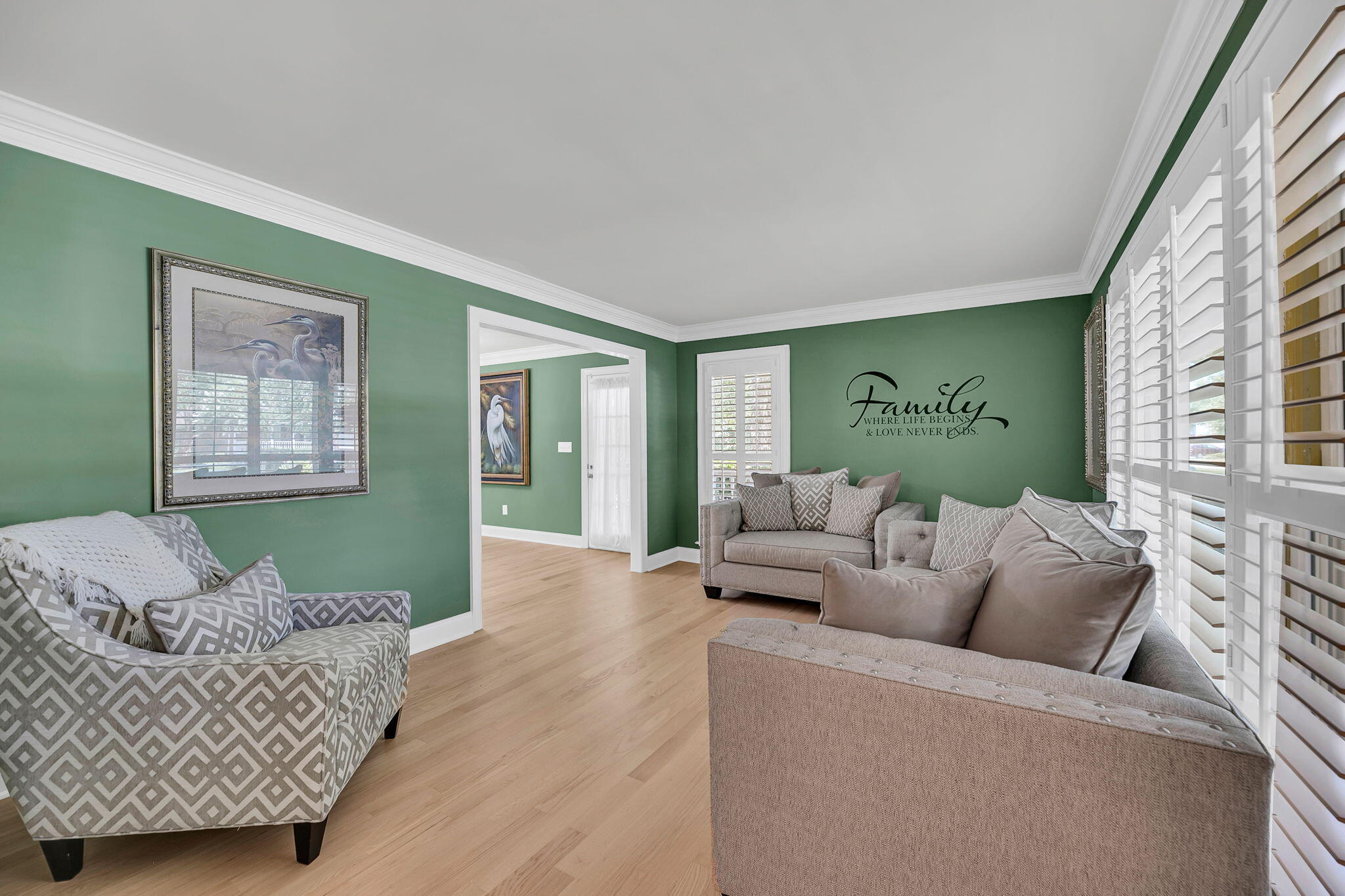 100 N Gateshead Crossing