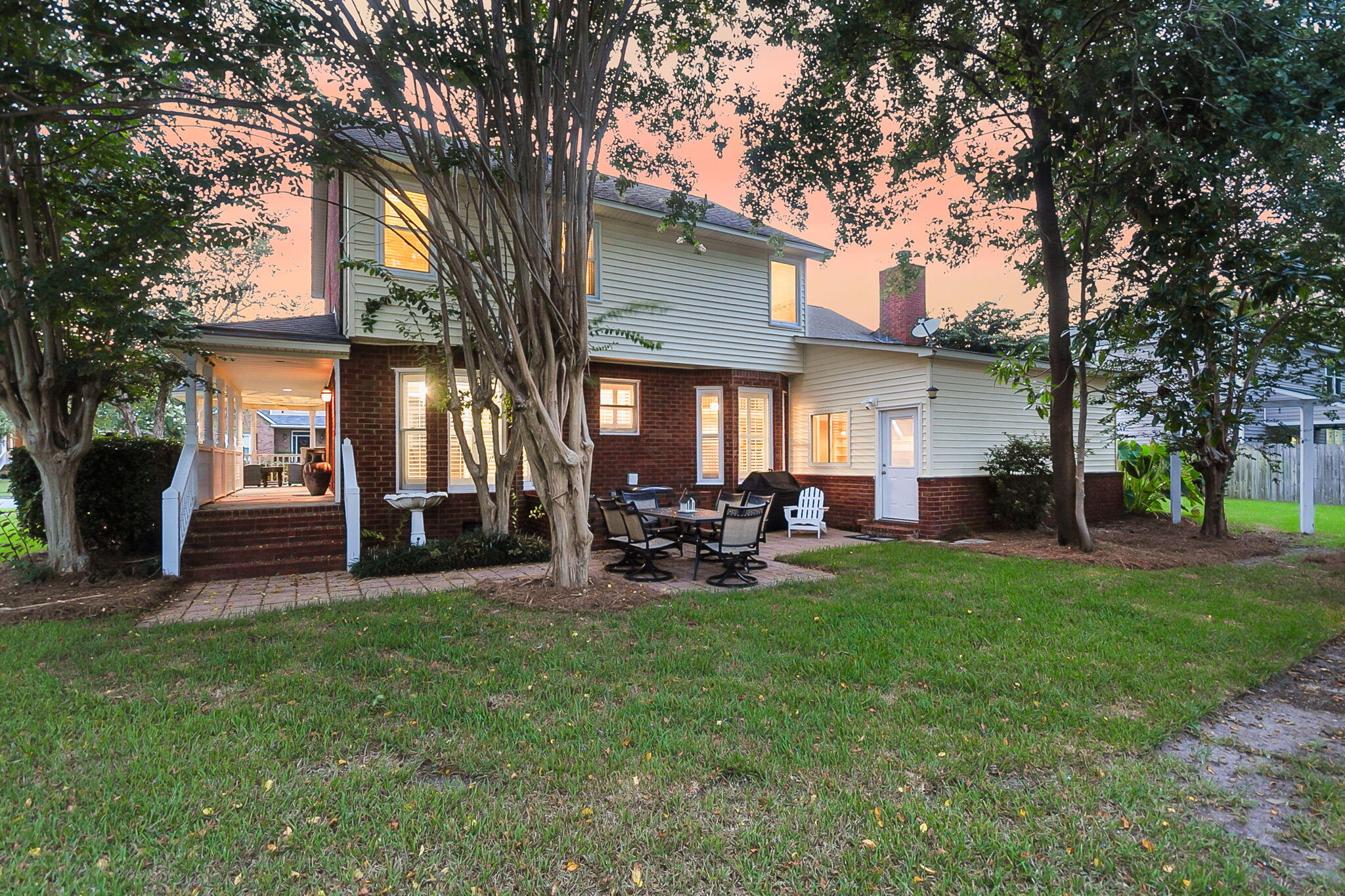 100 N Gateshead Crossing