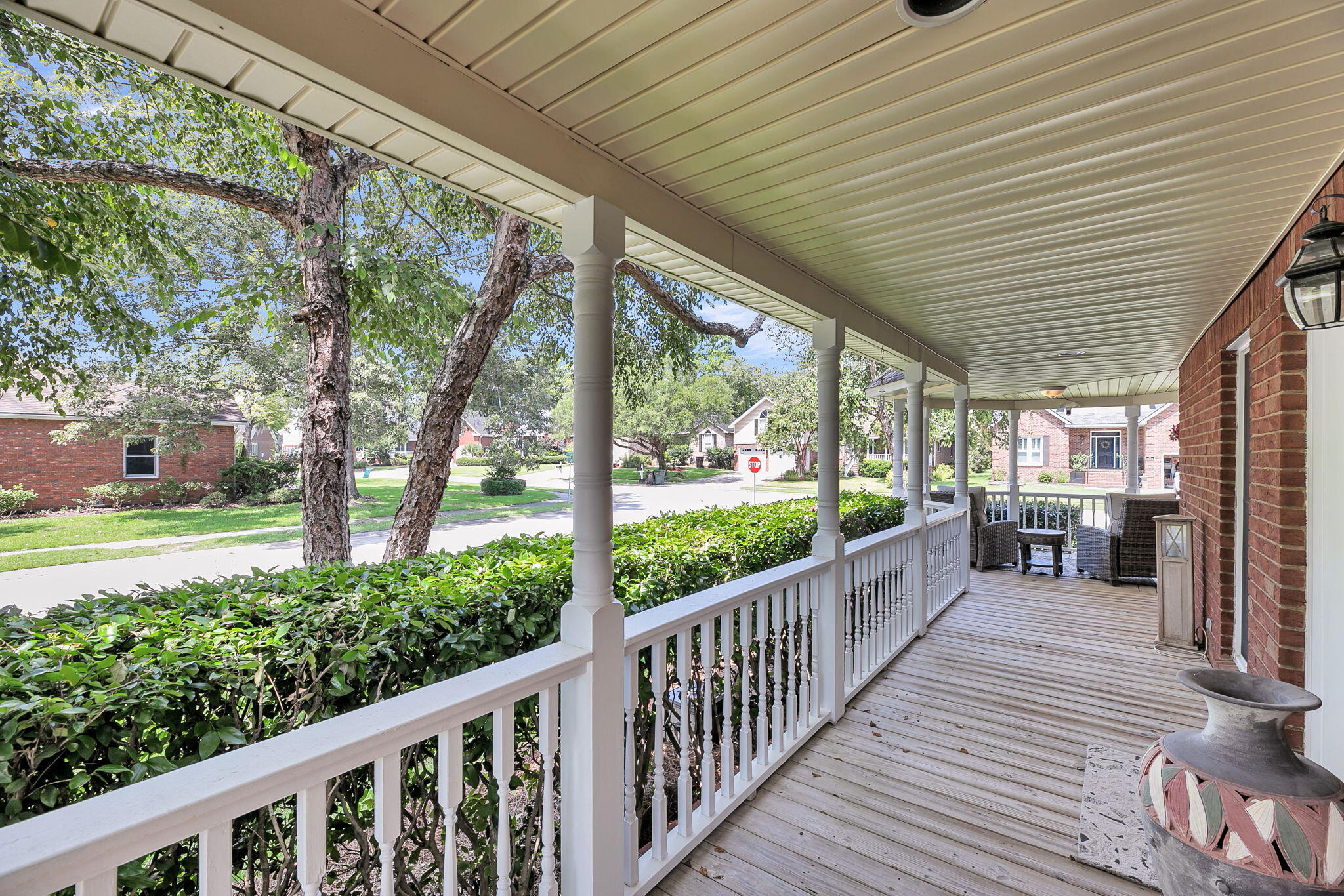 100 N Gateshead Crossing