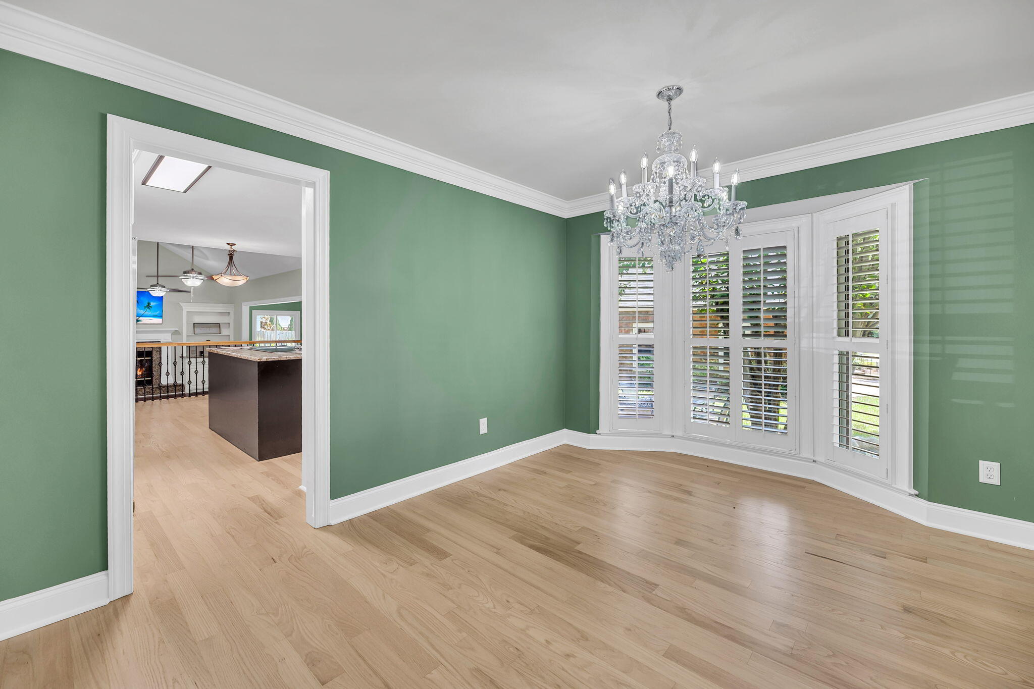 100 N Gateshead Crossing