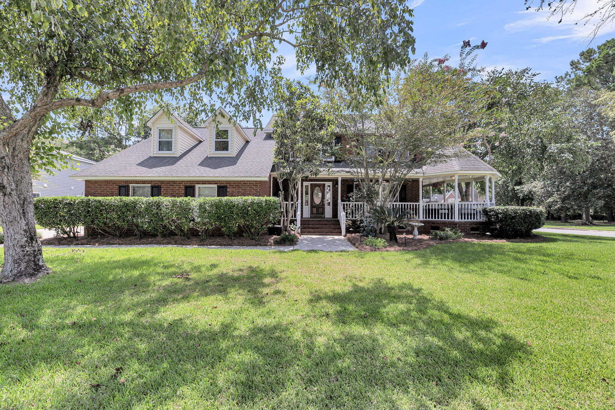 100 N Gateshead Crossing