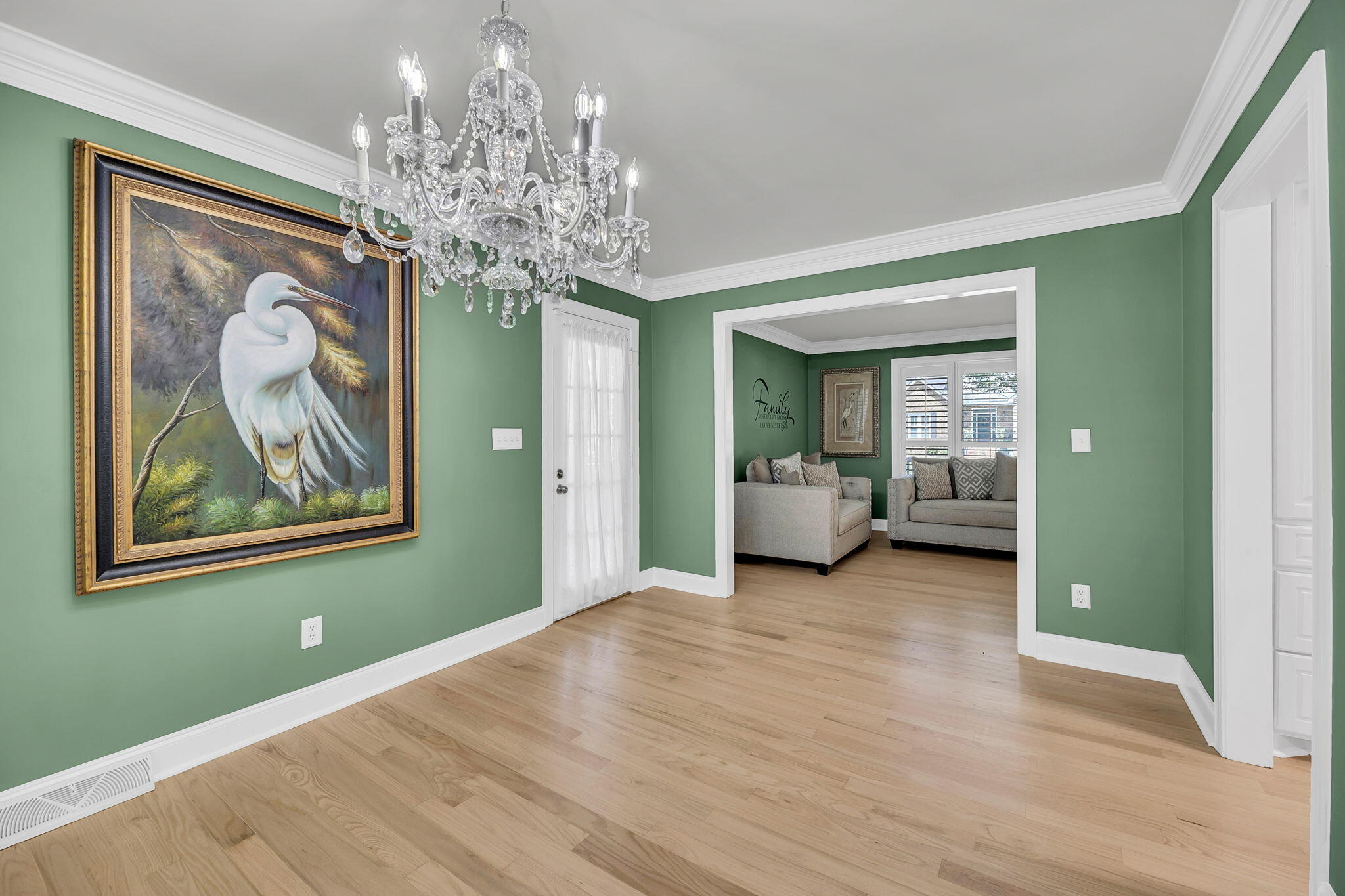 100 N Gateshead Crossing