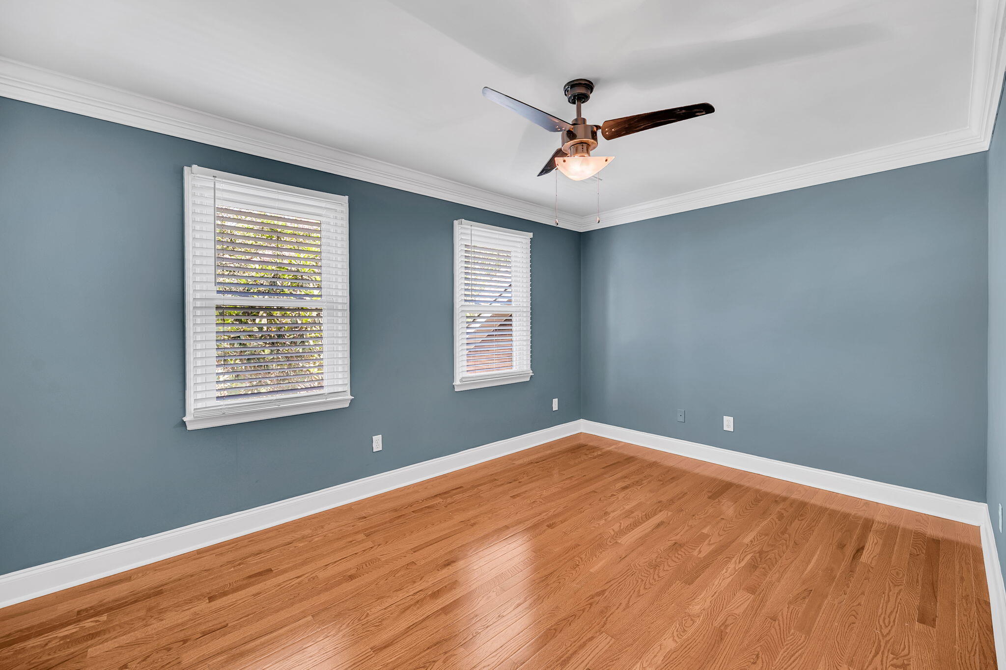 100 N Gateshead Crossing