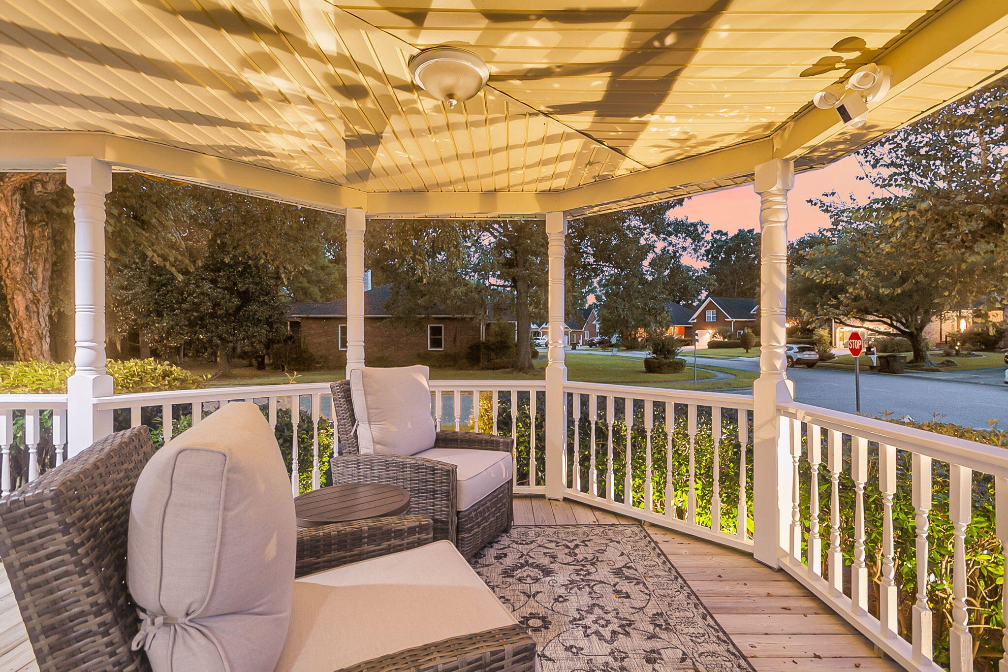 100 N Gateshead Crossing