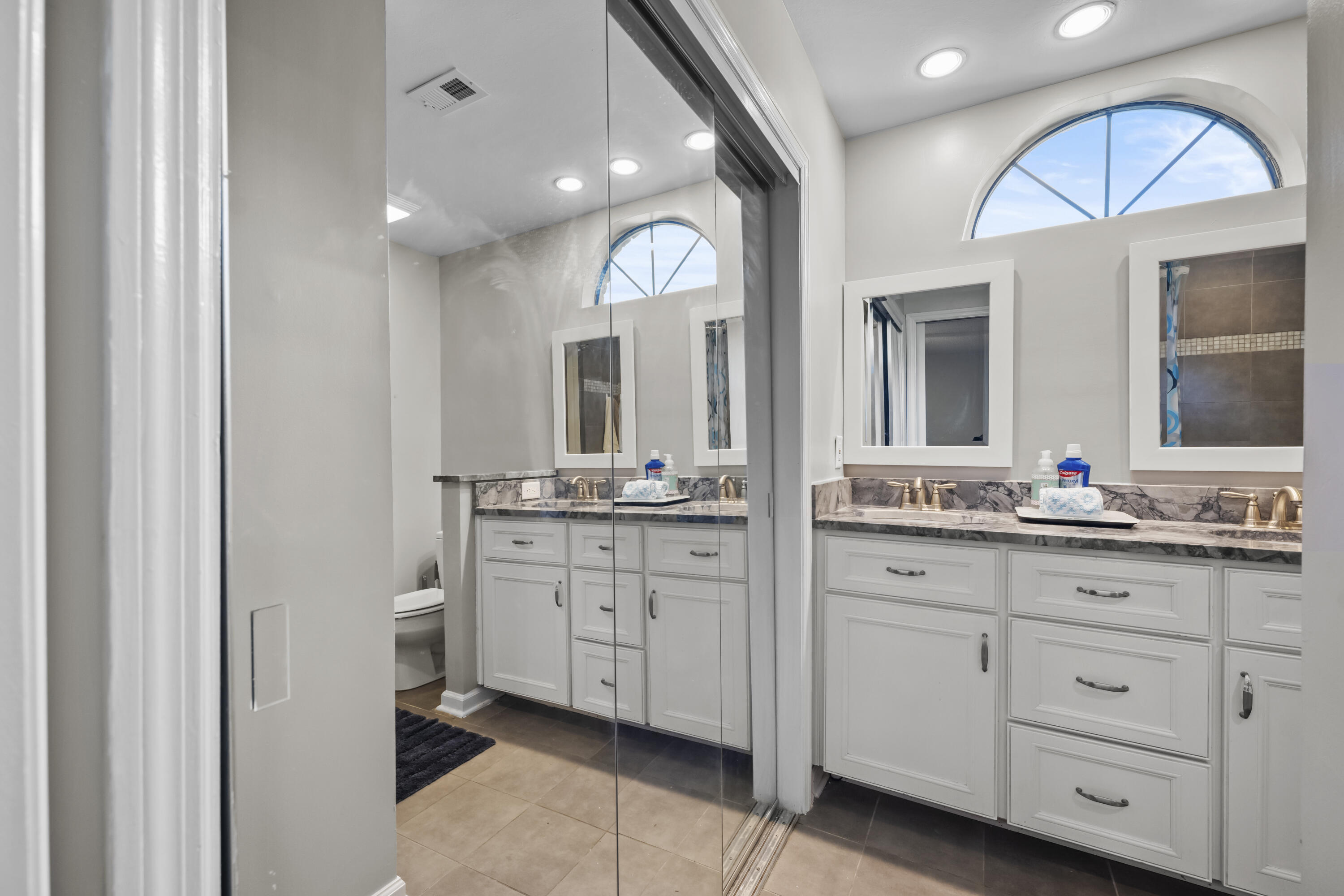 1866 Montclair Drive # C, Mount Pleasant Unit: 1866-C