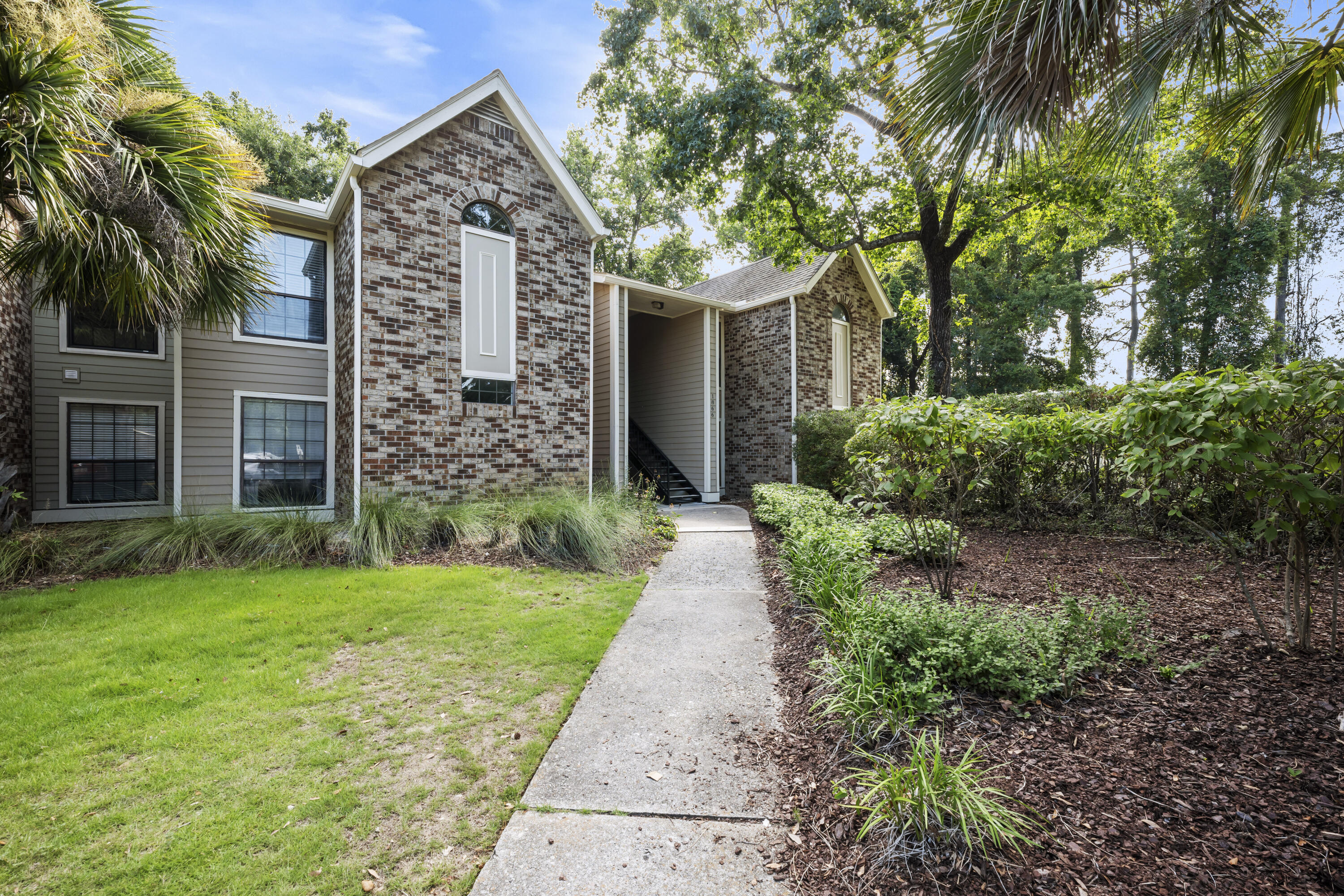 1866 Montclair Drive # C, Mount Pleasant Unit: 1866-C