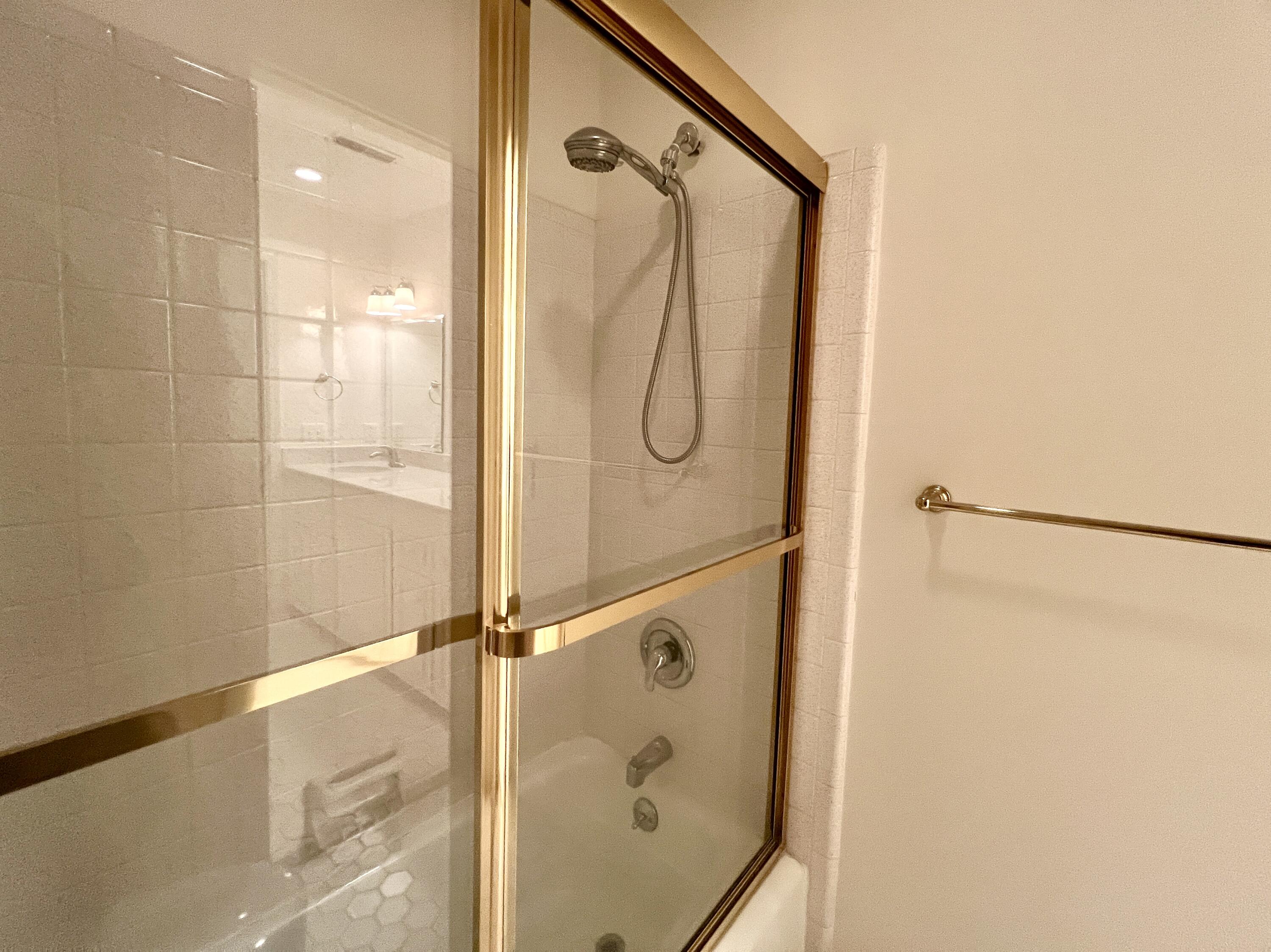 521 W Wimbledon Drive, Charleston