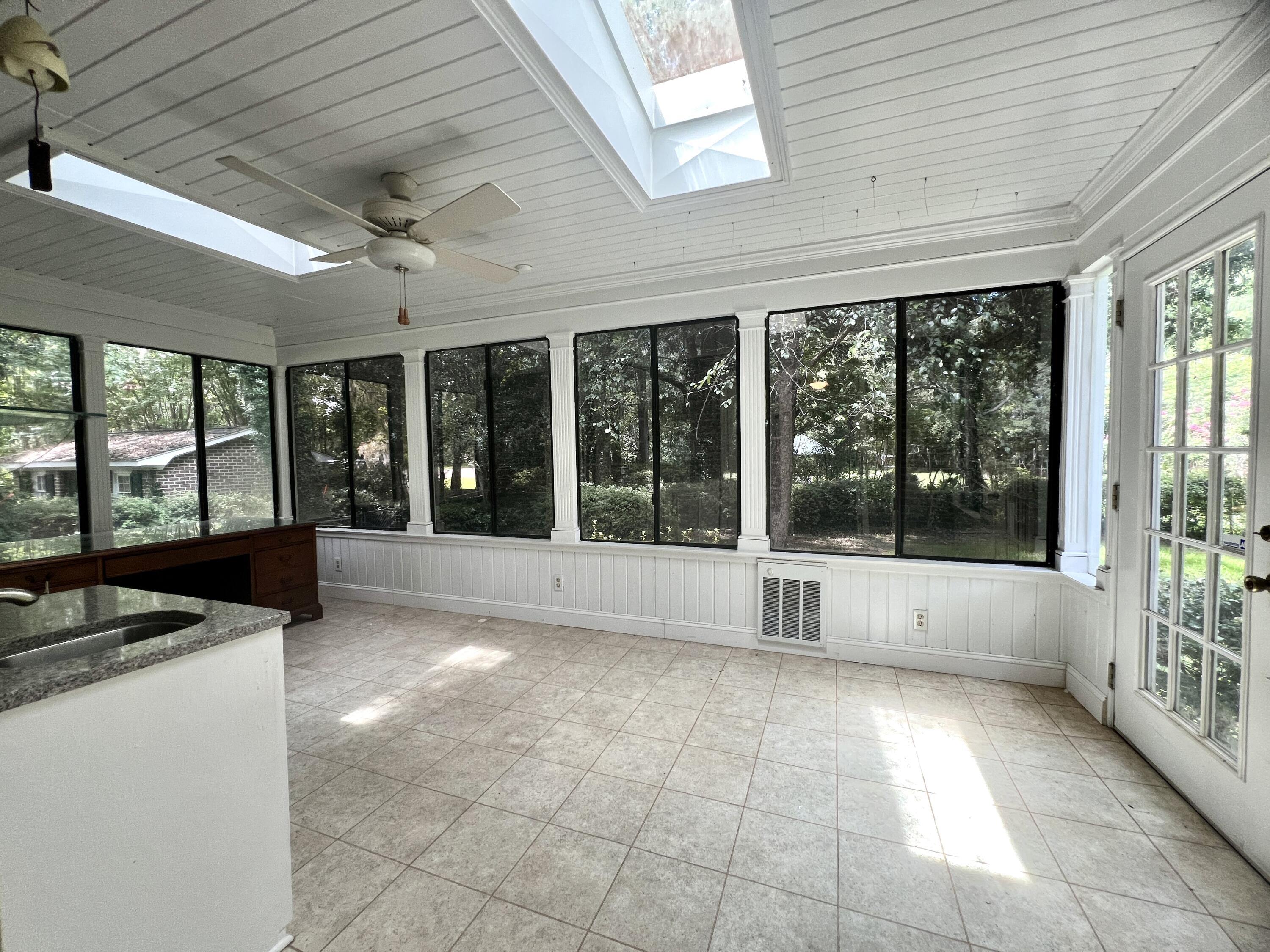 521 W Wimbledon Drive, Charleston